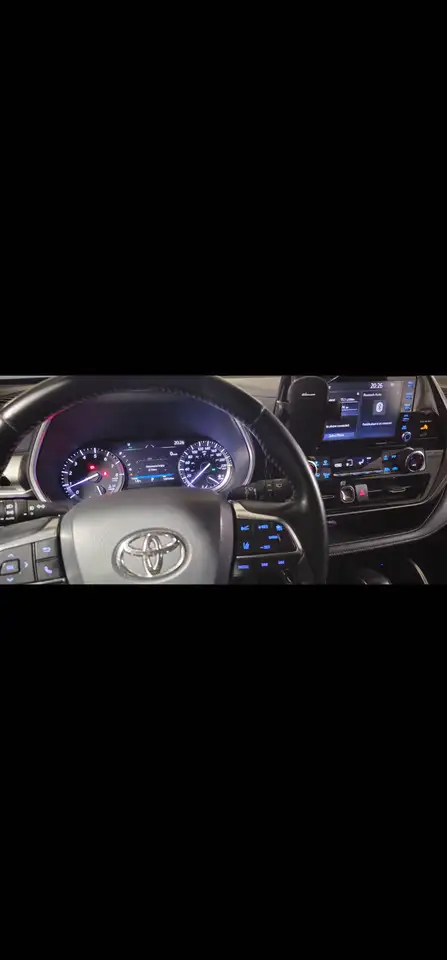 Toyota Highlander photo Toyota Highlander