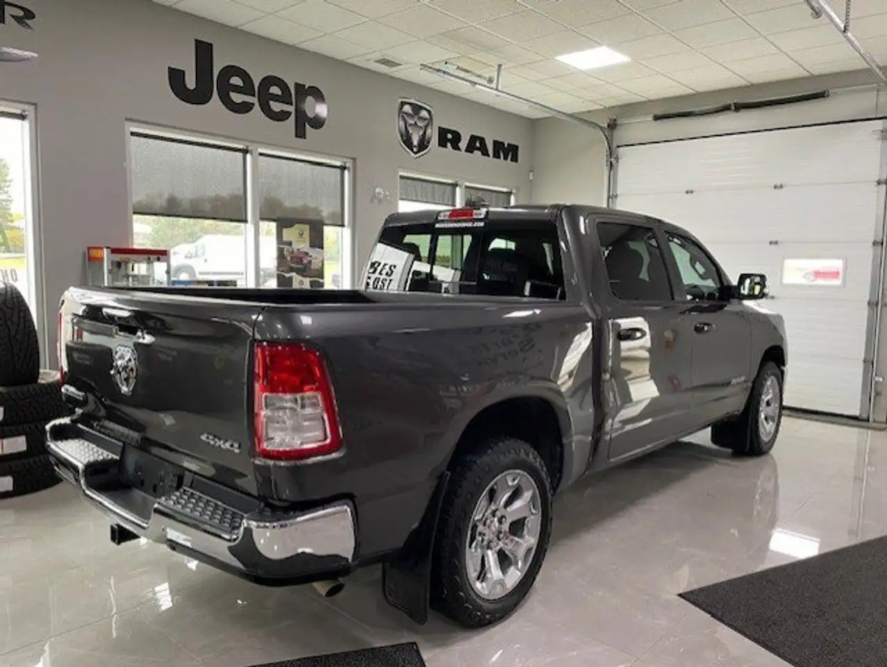 RAM 1500 photo RAM 1500