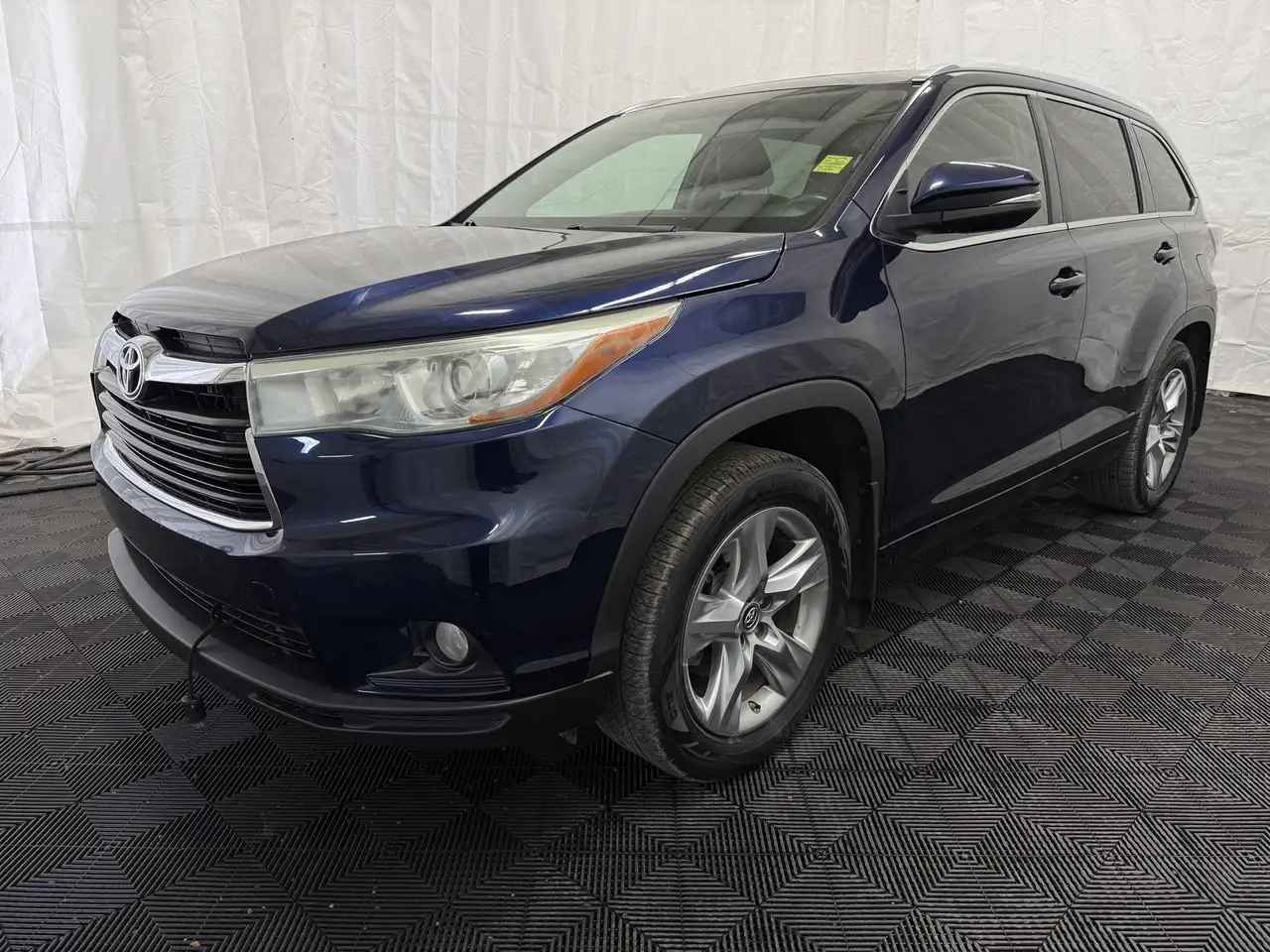 Toyota Highlander photo Toyota Highlander