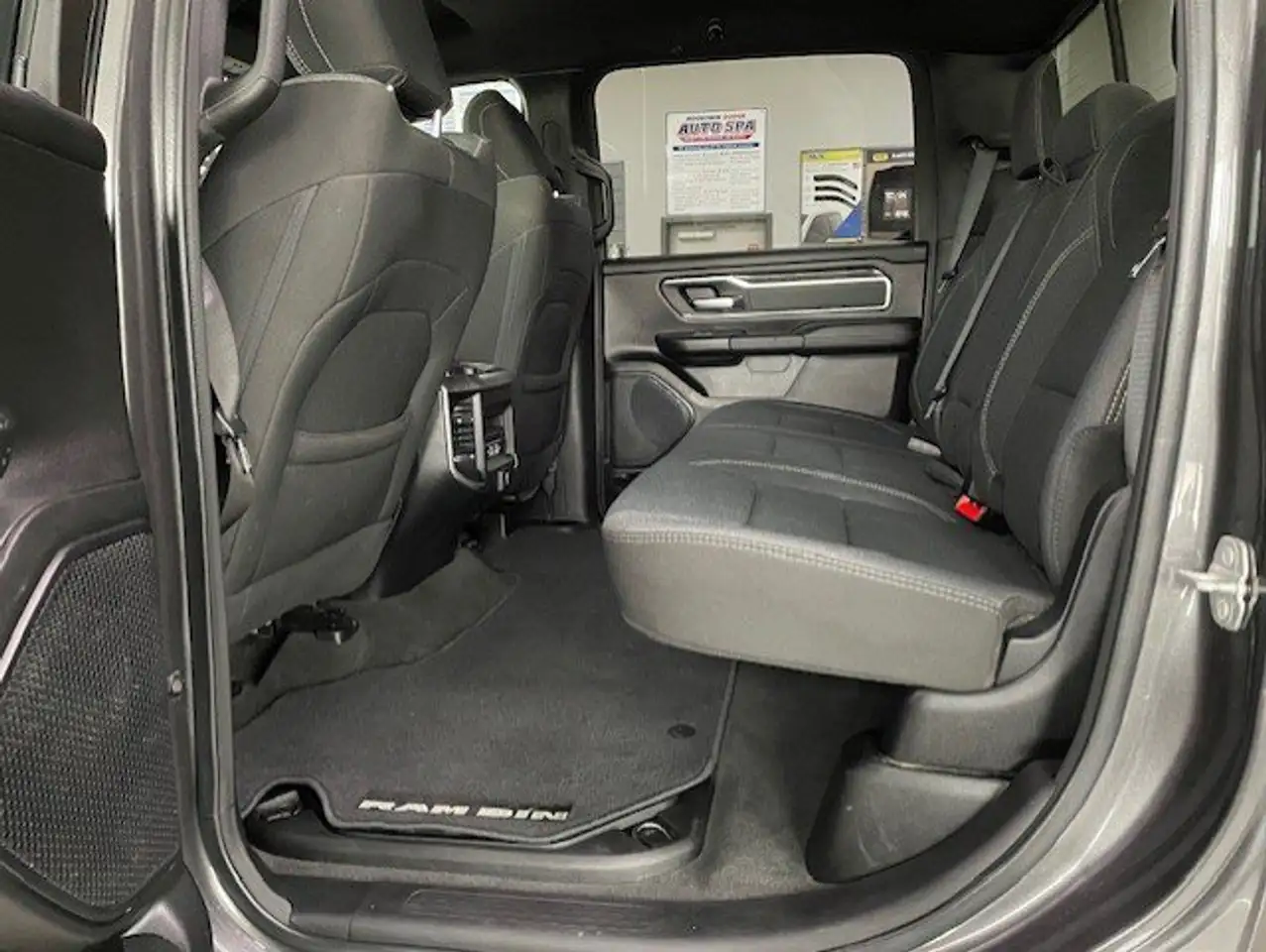 RAM 1500 photo RAM 1500