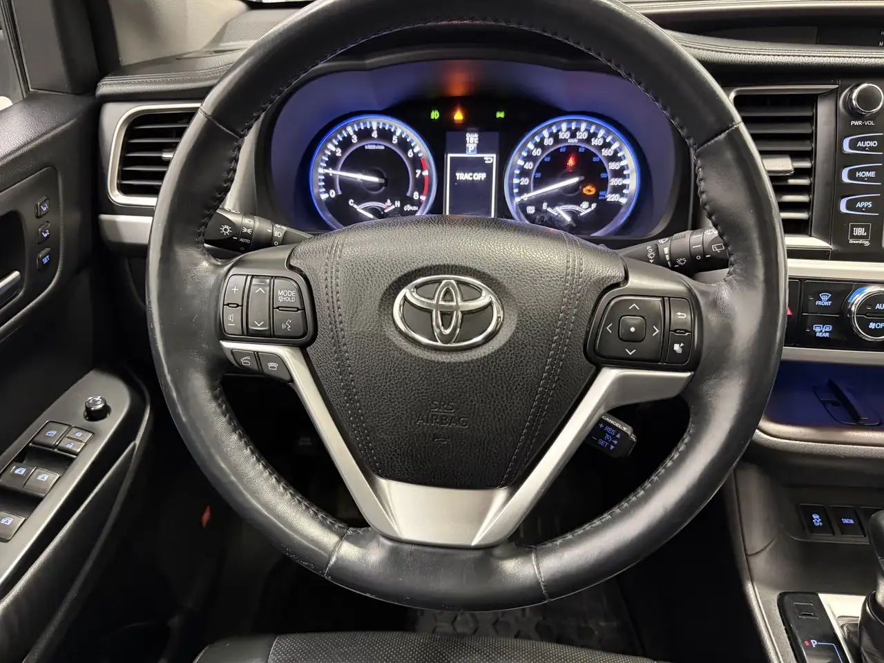 Toyota Highlander photo Toyota Highlander