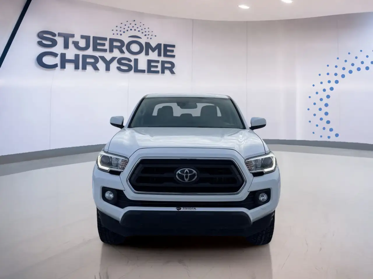 Toyota Tacoma снимка Toyota Tacoma