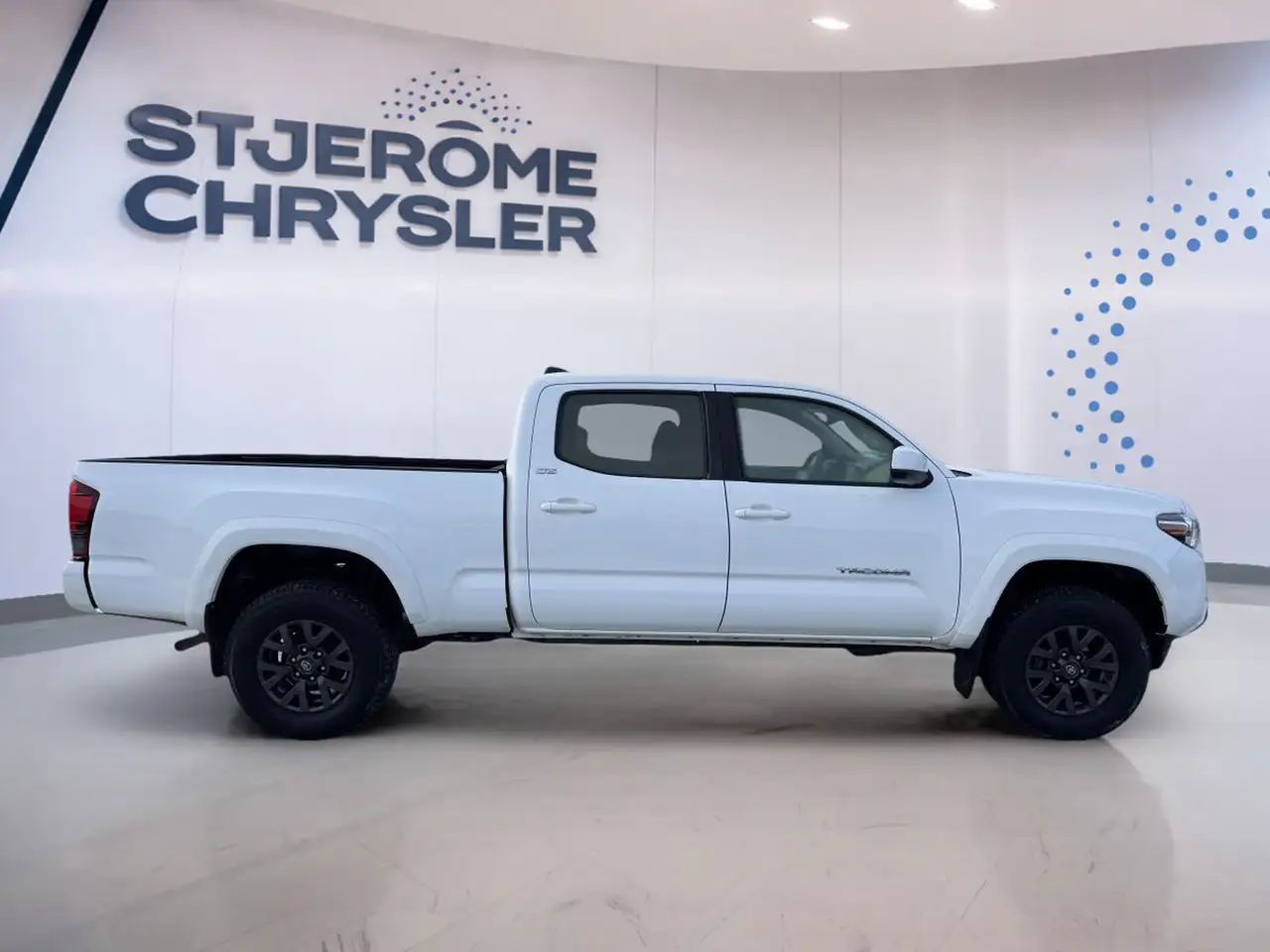 Toyota Tacoma снимка Toyota Tacoma