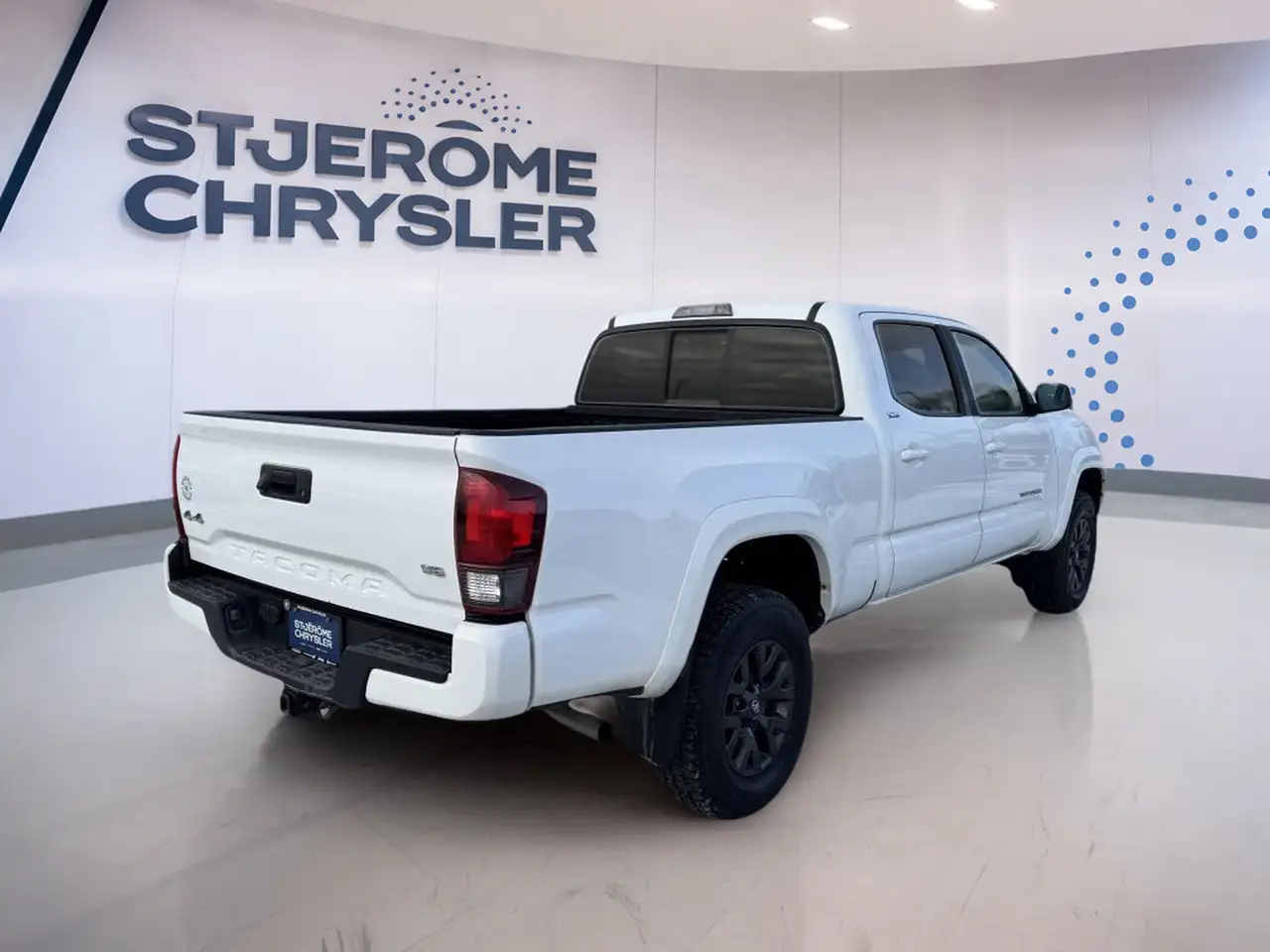 Toyota Tacoma снимка Toyota Tacoma