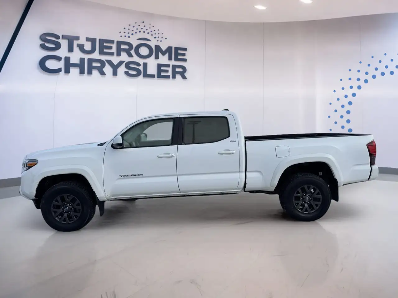 Toyota Tacoma снимка Toyota Tacoma