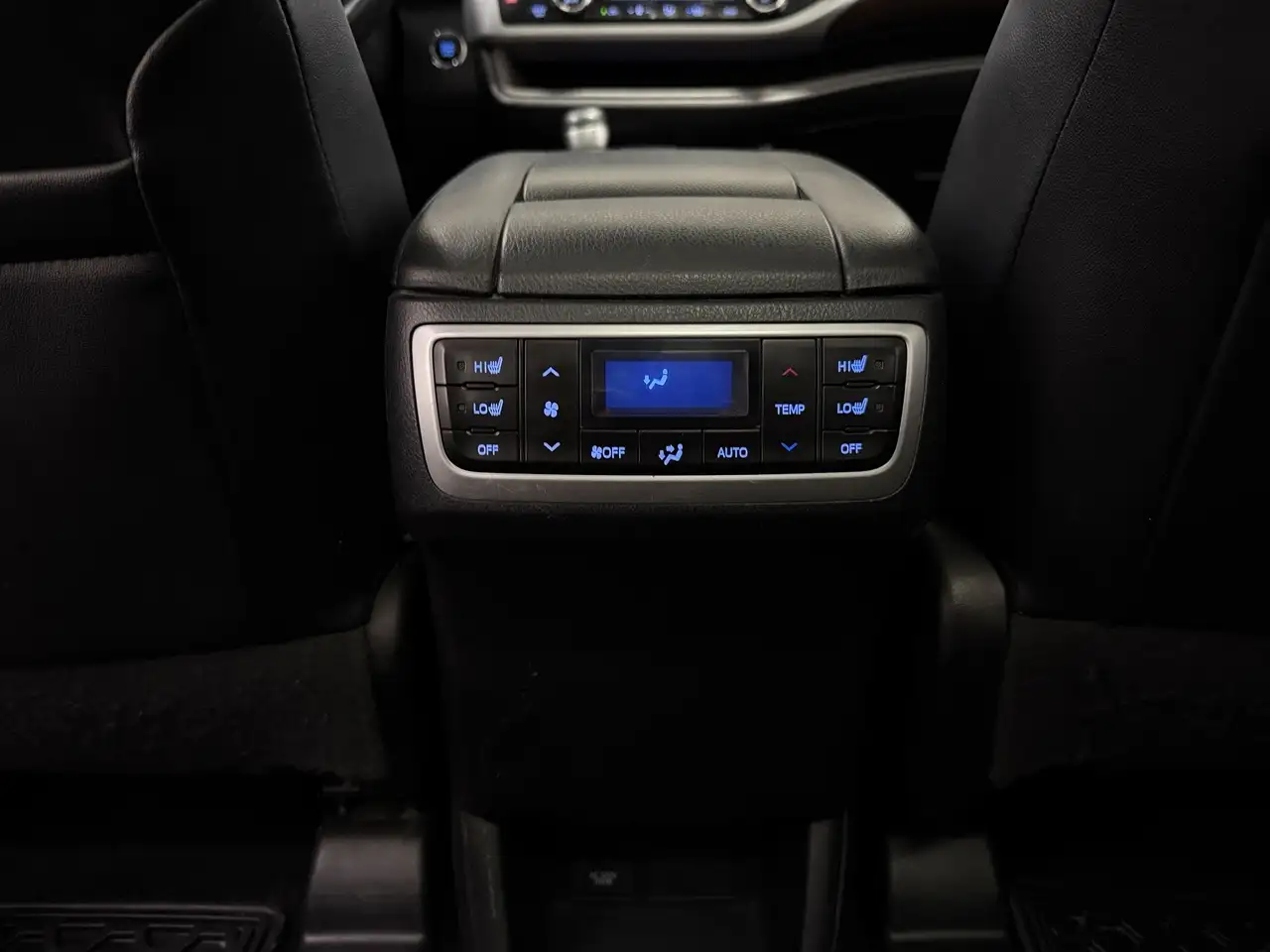Toyota Highlander photo Toyota Highlander
