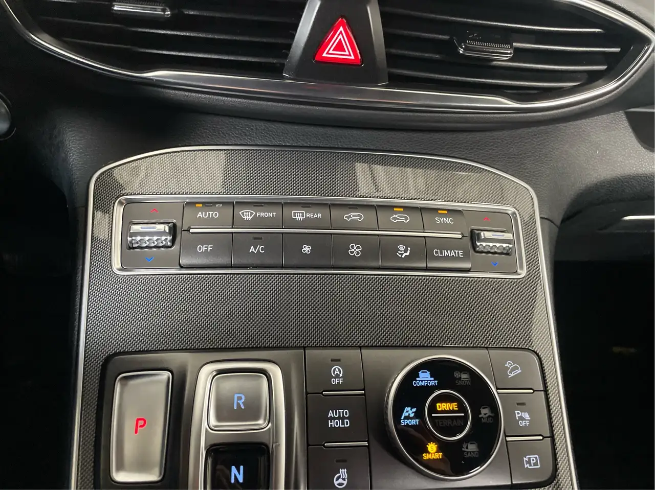 Hyundai SANTA FE снимка Hyundai SANTA FE
