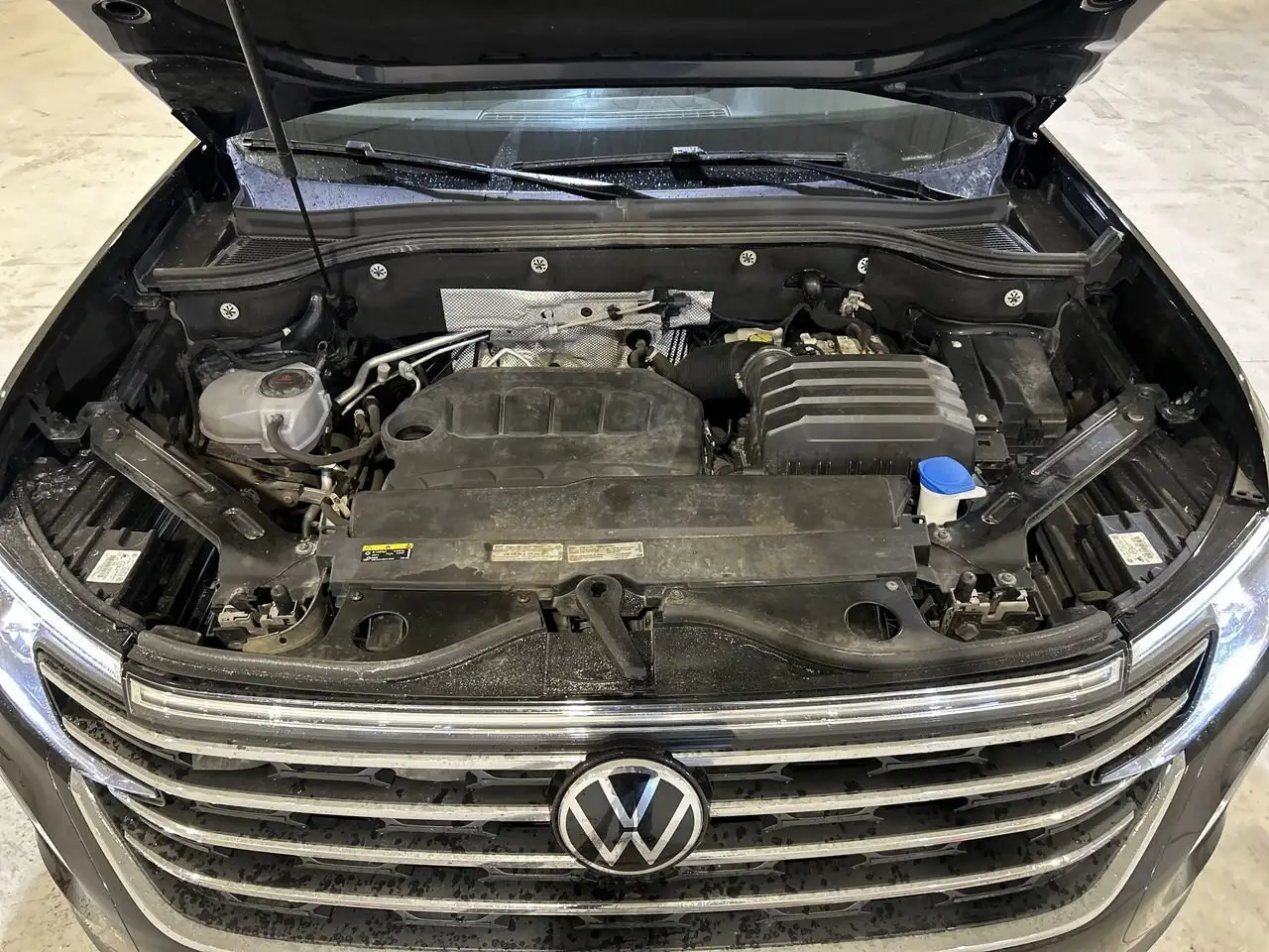 Volkswagen Atlas снимка Volkswagen Atlas