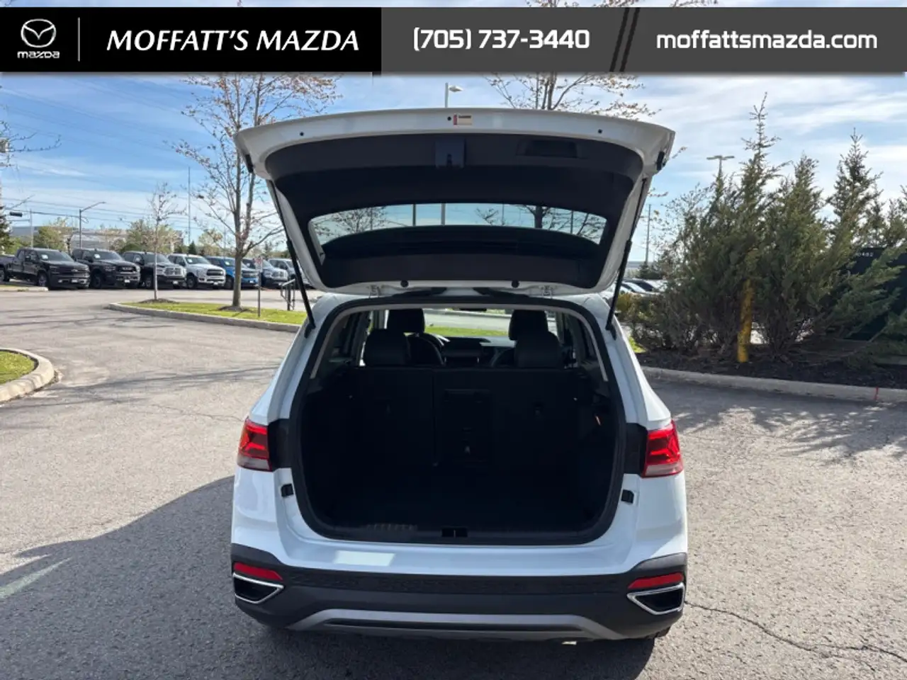 Volkswagen Taos снимка Volkswagen Taos