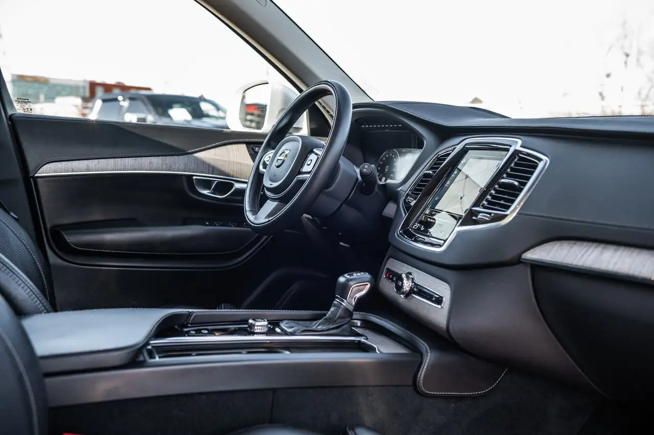 Volvo XC90 снимка Volvo XC90