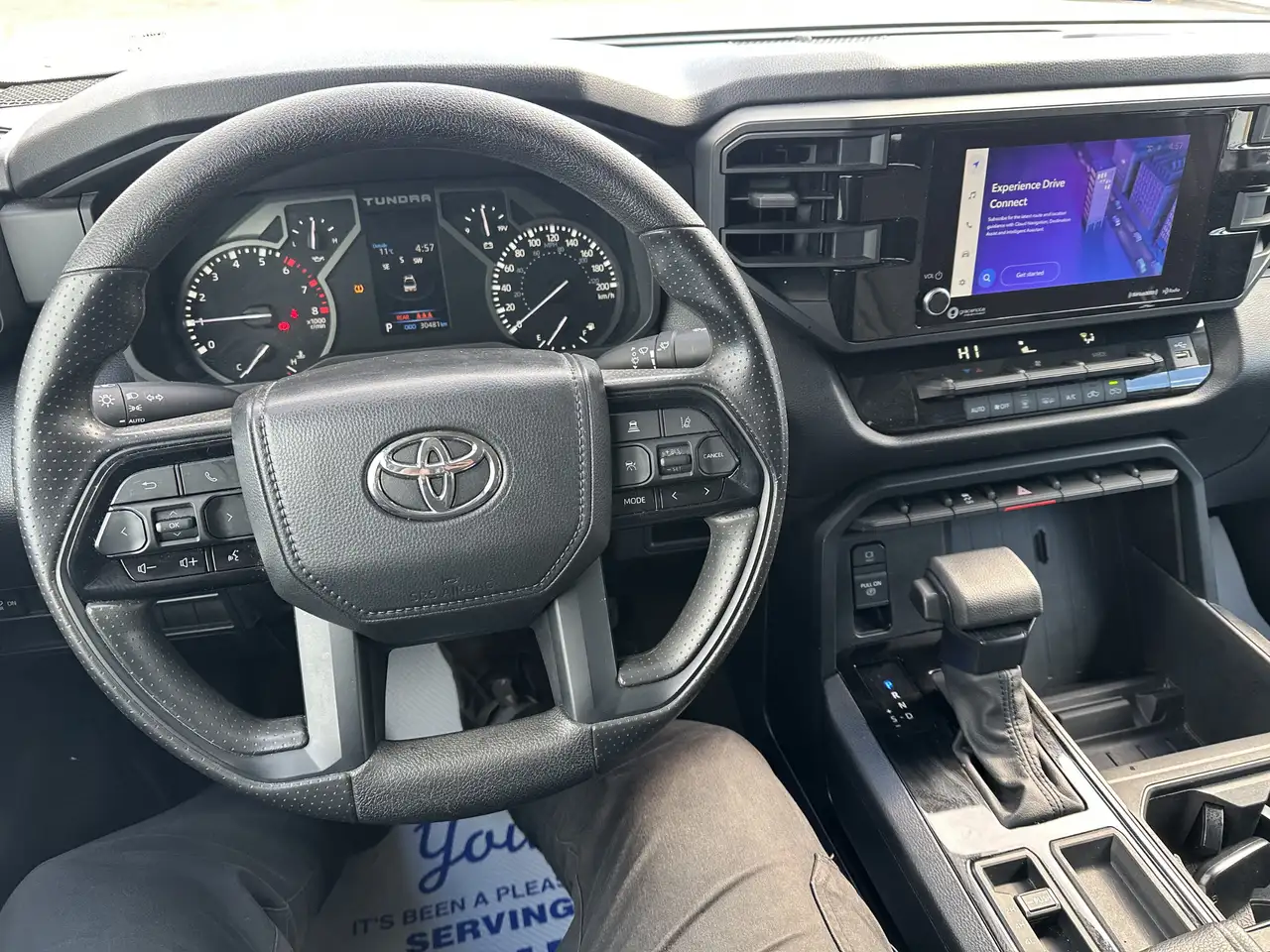 Toyota Tundra снимка Toyota Tundra