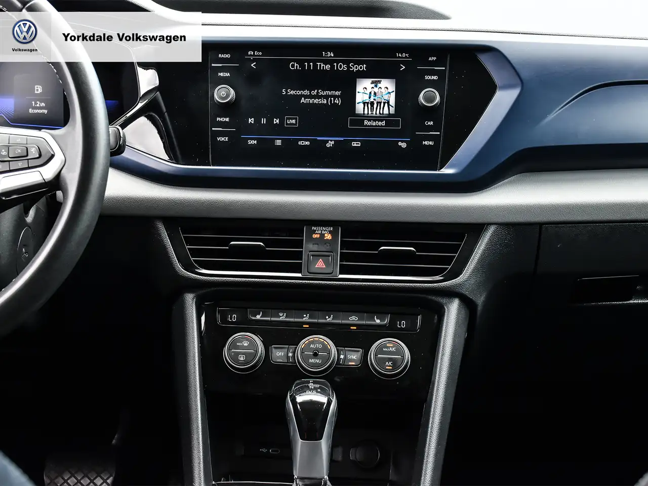 Volkswagen Taos снимка Volkswagen Taos