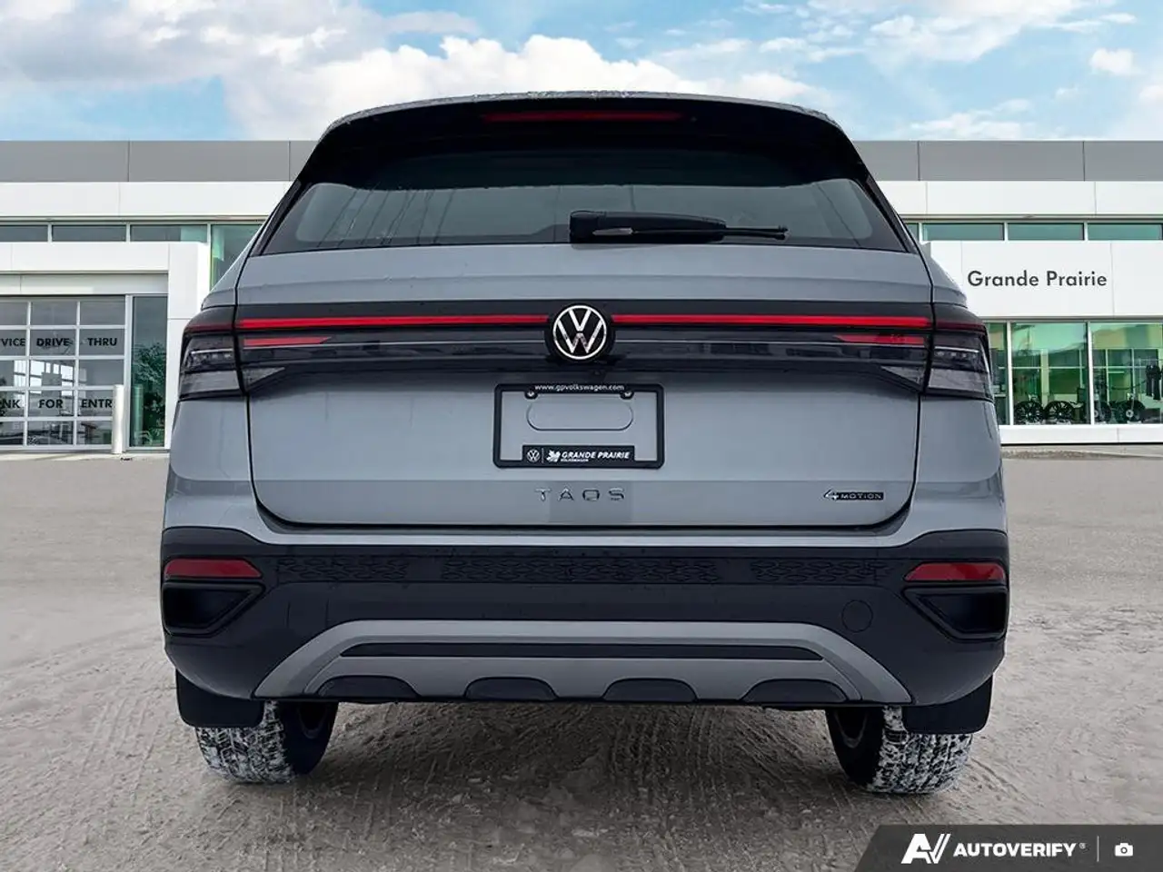 Volkswagen Taos photo Volkswagen Taos