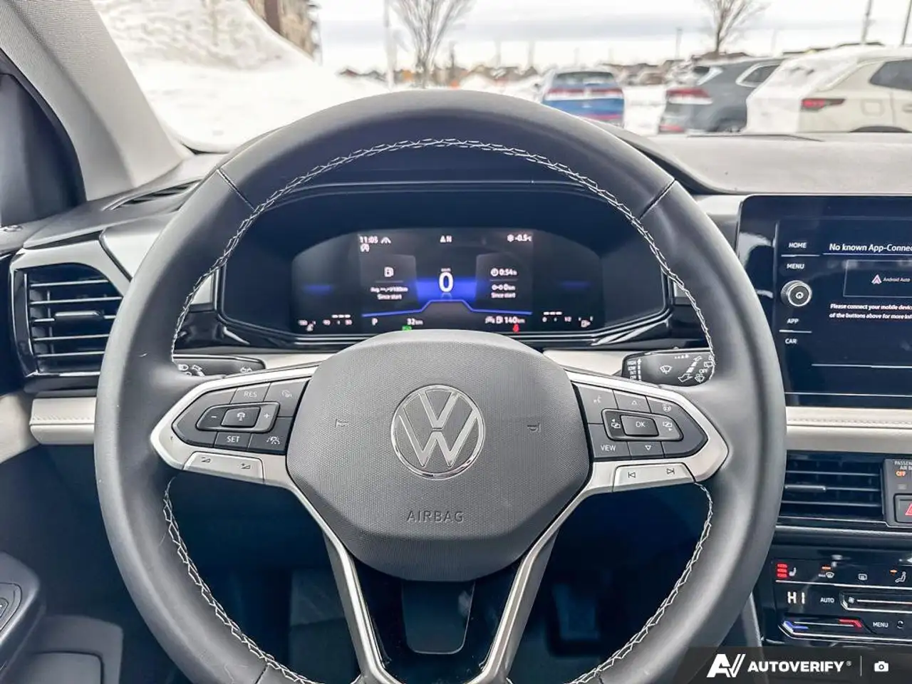 Volkswagen Taos photo Volkswagen Taos