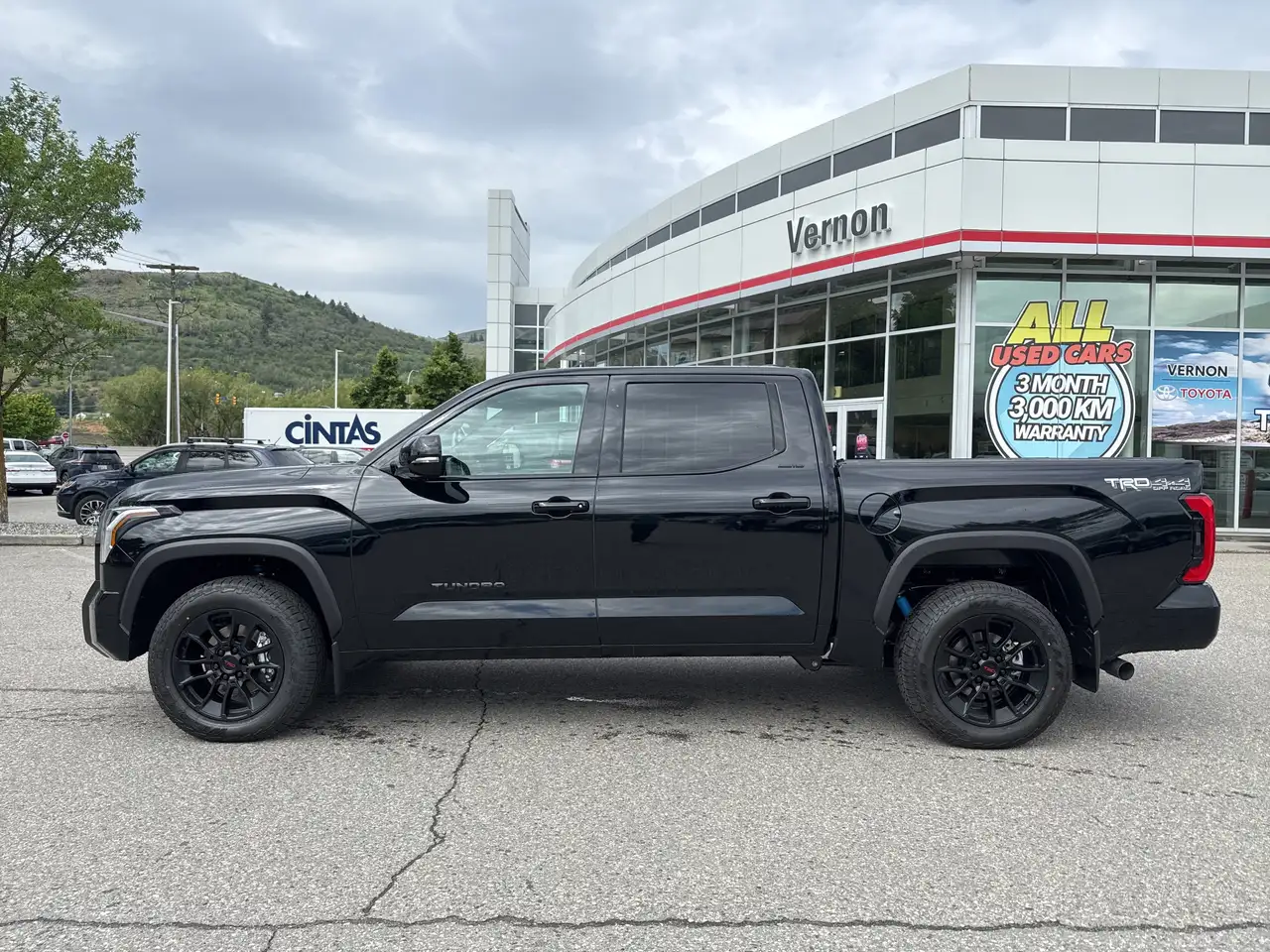 Toyota Tundra снимка Toyota Tundra