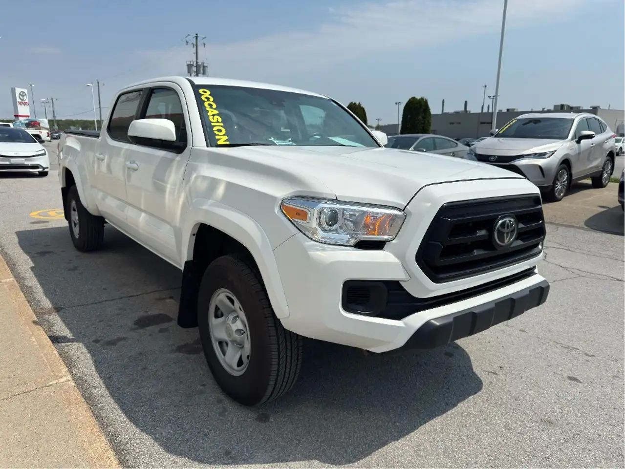 Toyota Tacoma снимка Toyota Tacoma