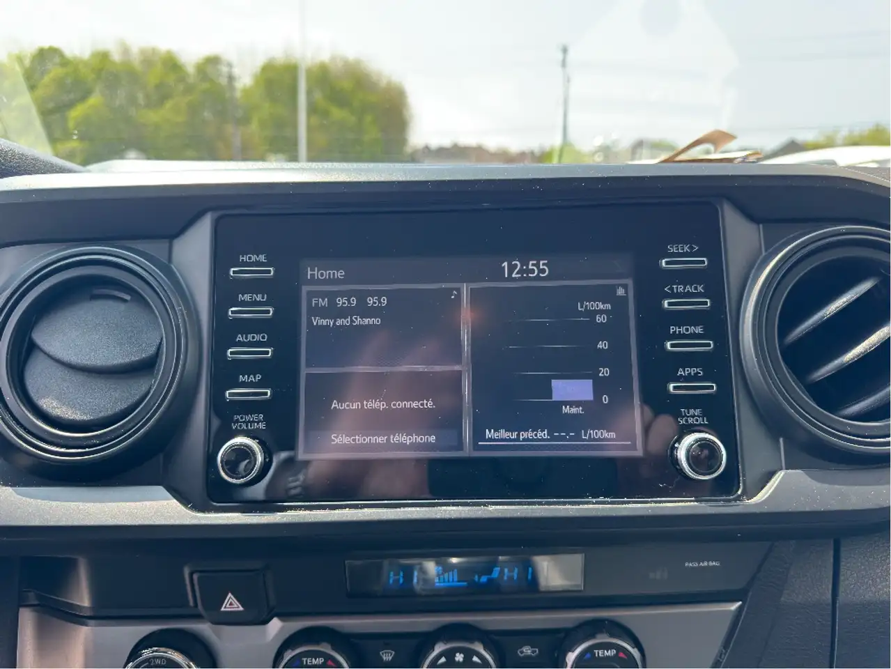 Toyota Tacoma снимка Toyota Tacoma