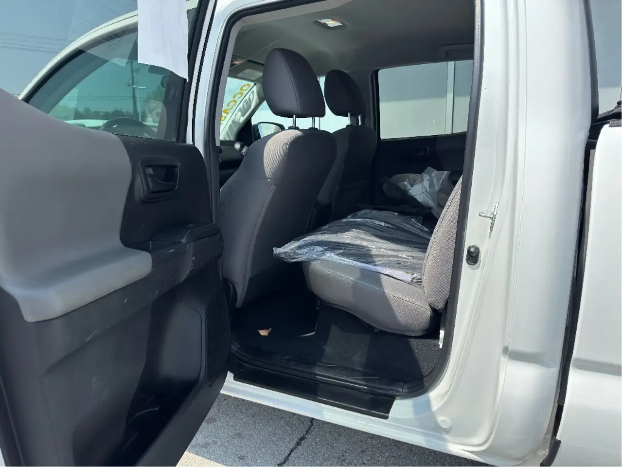 Toyota Tacoma снимка Toyota Tacoma