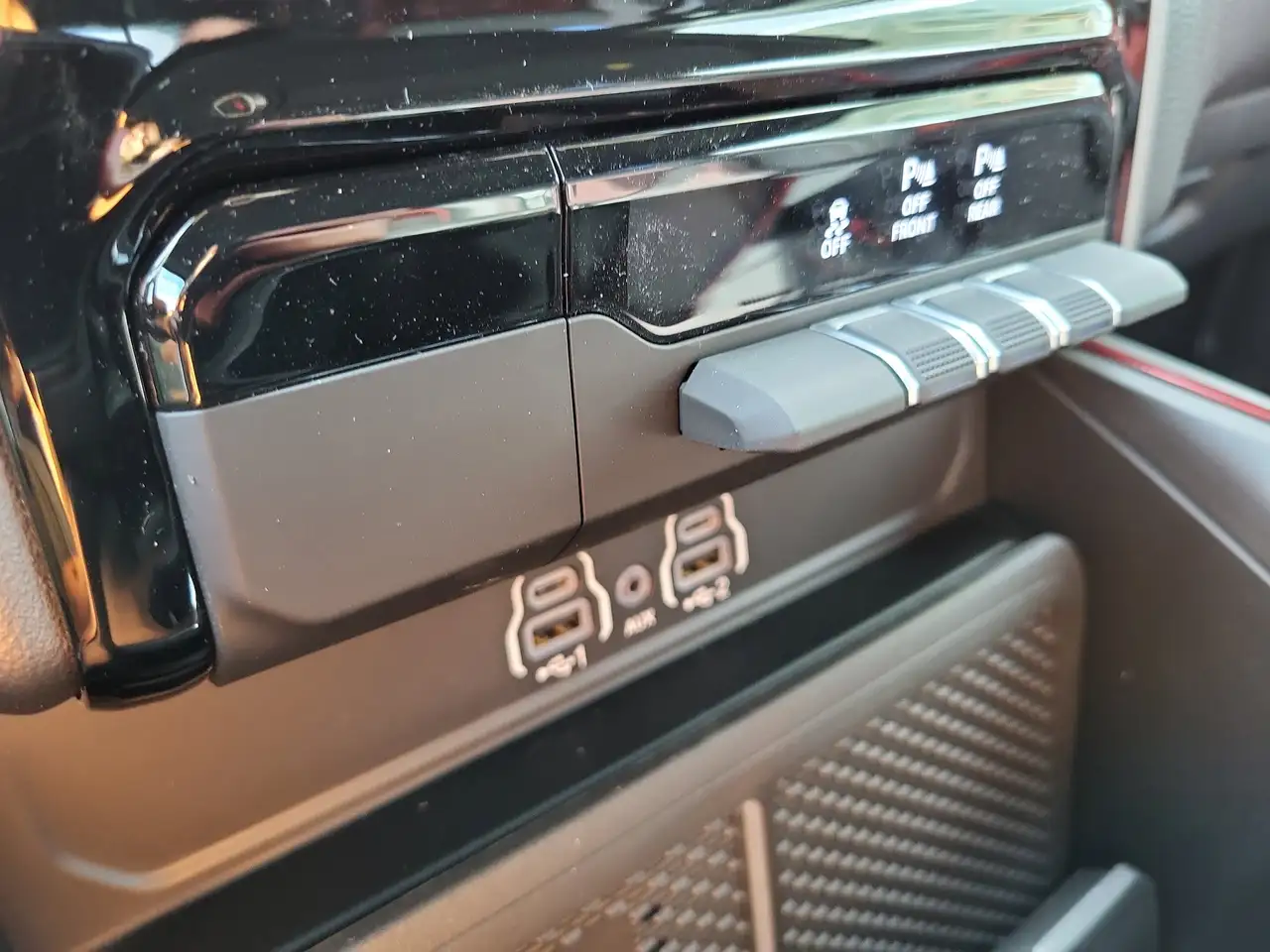 RAM 1500 photo RAM 1500