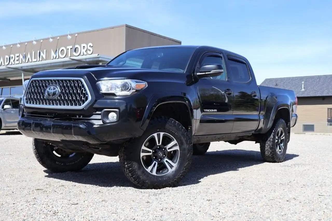 Toyota Tacoma fotografie Toyota Tacoma