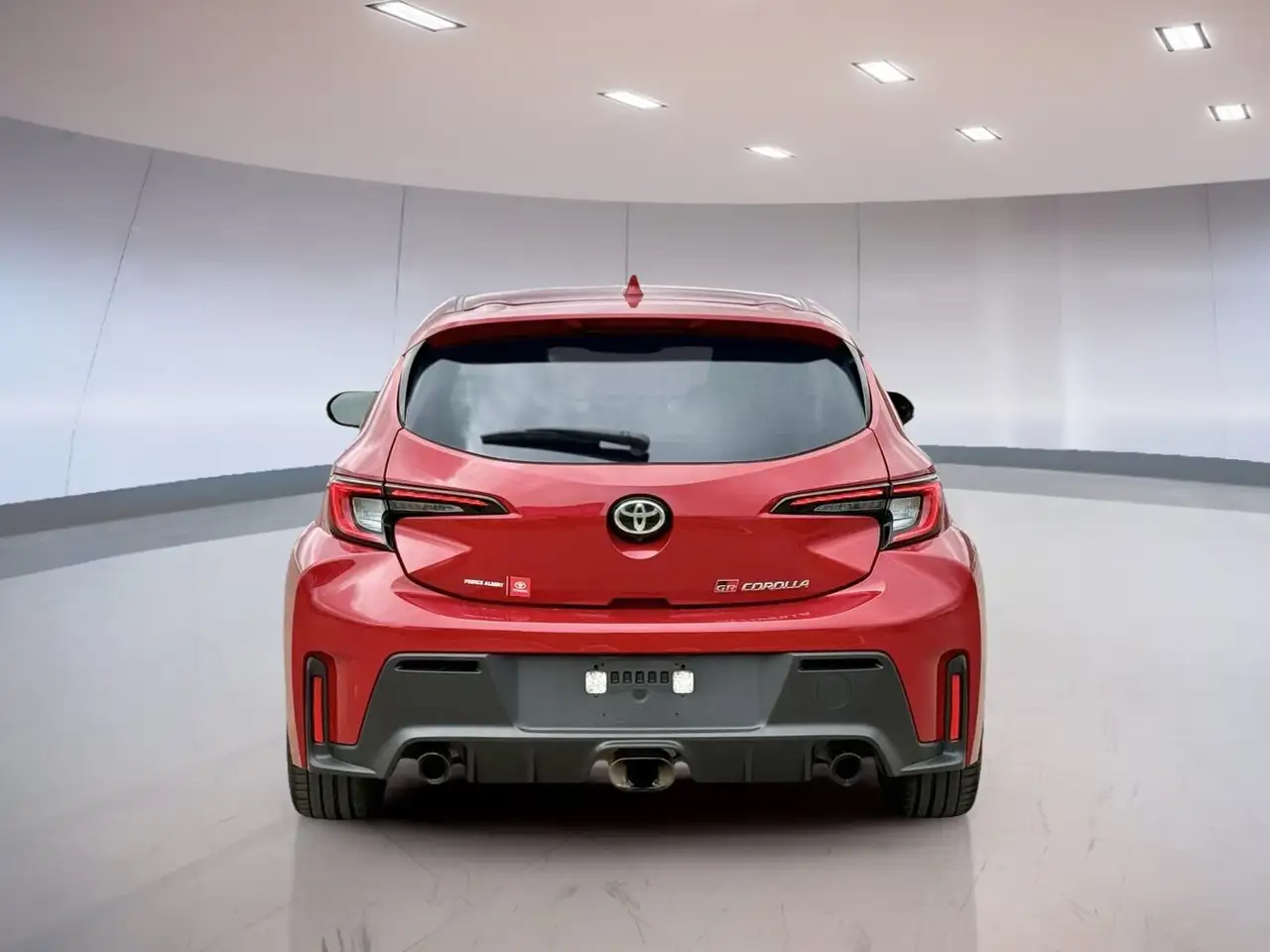 Toyota GR Corolla снимка Toyota GR Corolla