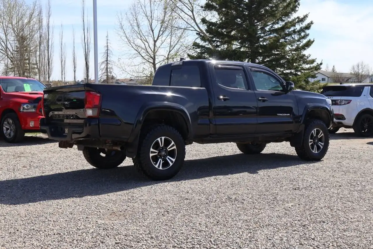 Toyota Tacoma fotografie Toyota Tacoma