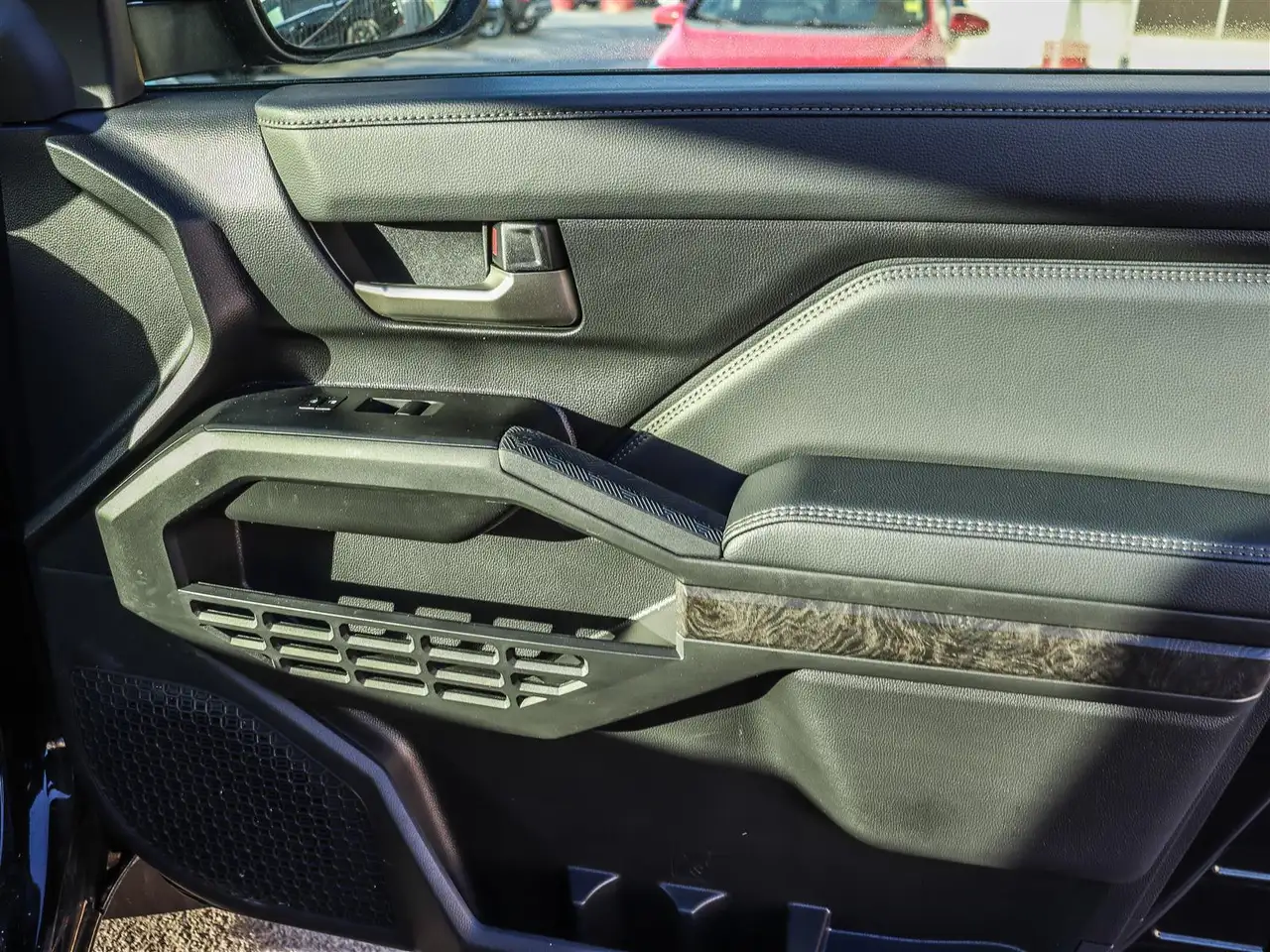 Toyota Tacoma снимка Toyota Tacoma