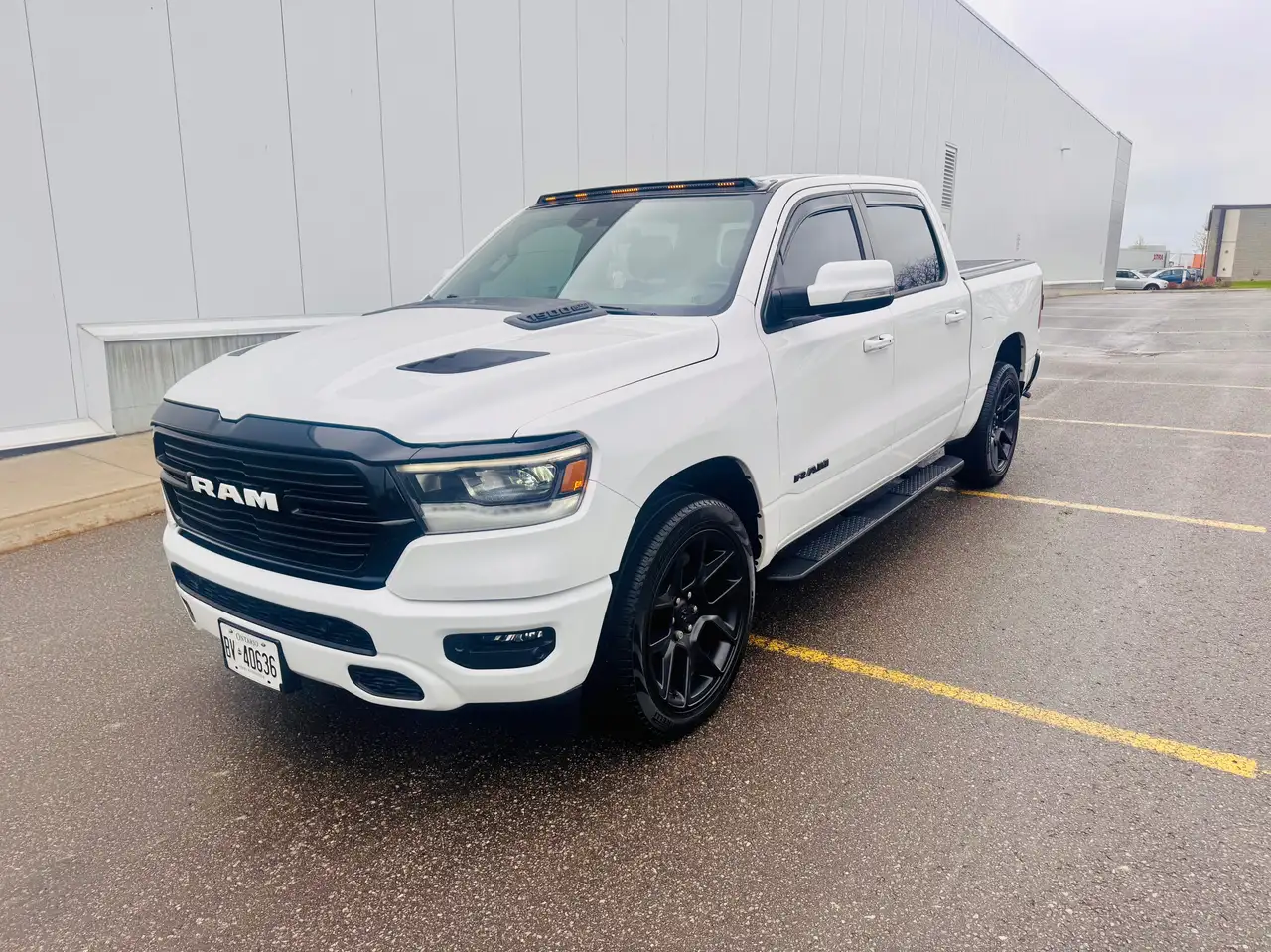 RAM 1500 photo RAM 1500