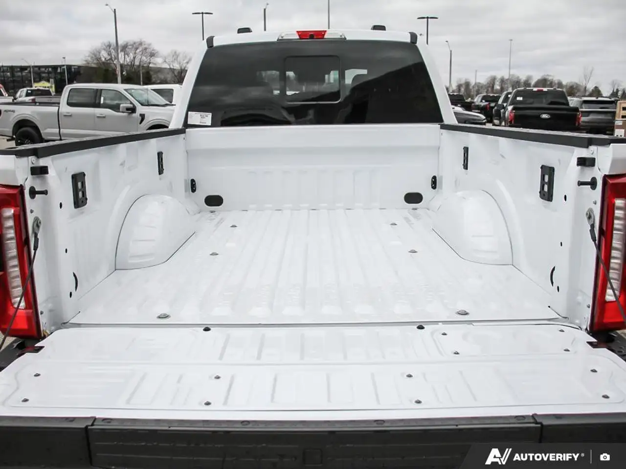 Ford F 350 снимка Ford F 350