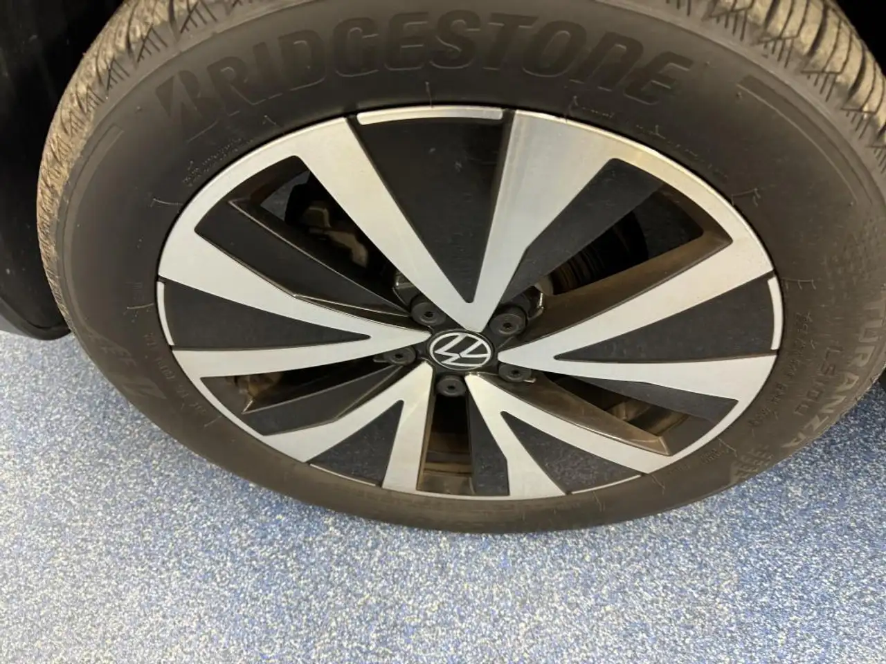Volkswagen Taos снимка Volkswagen Taos