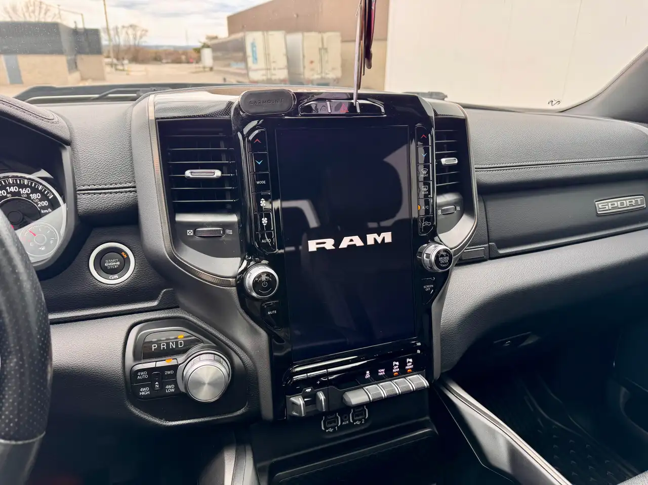 RAM 1500 photo RAM 1500