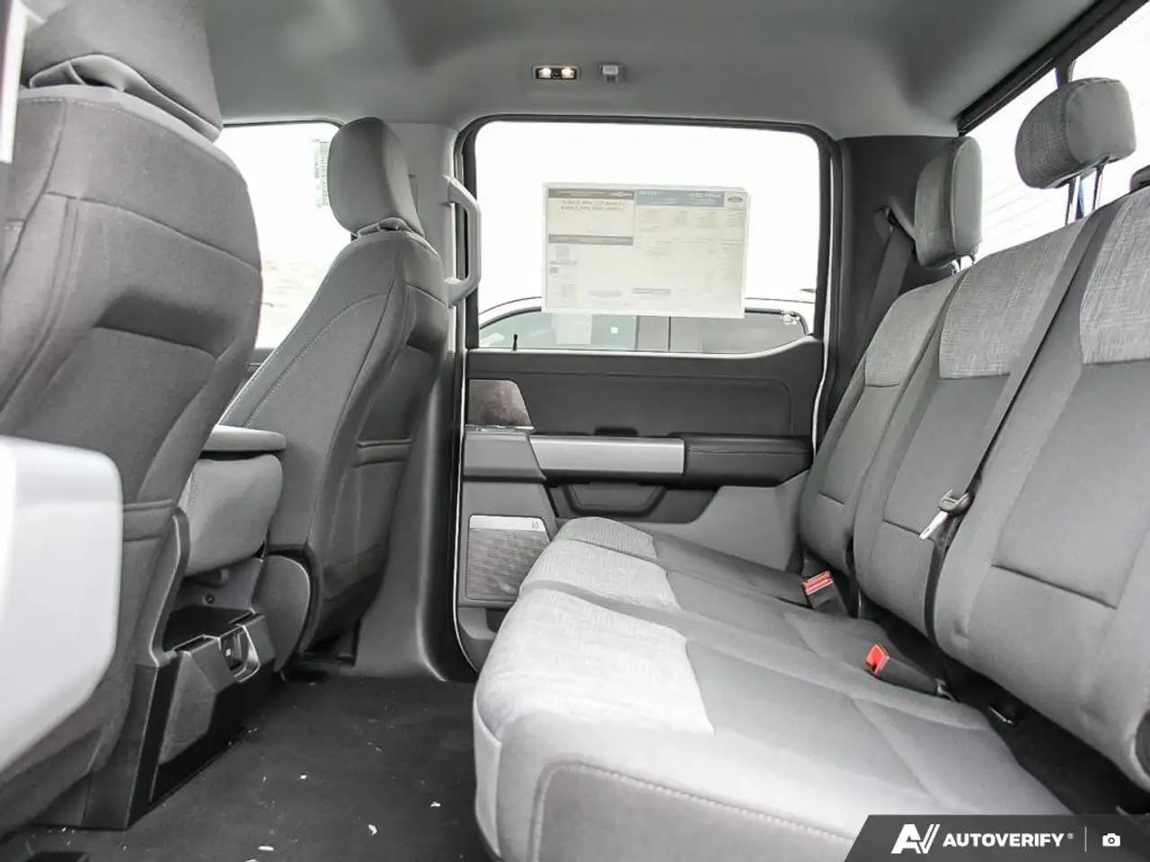 Ford F 350 снимка Ford F 350