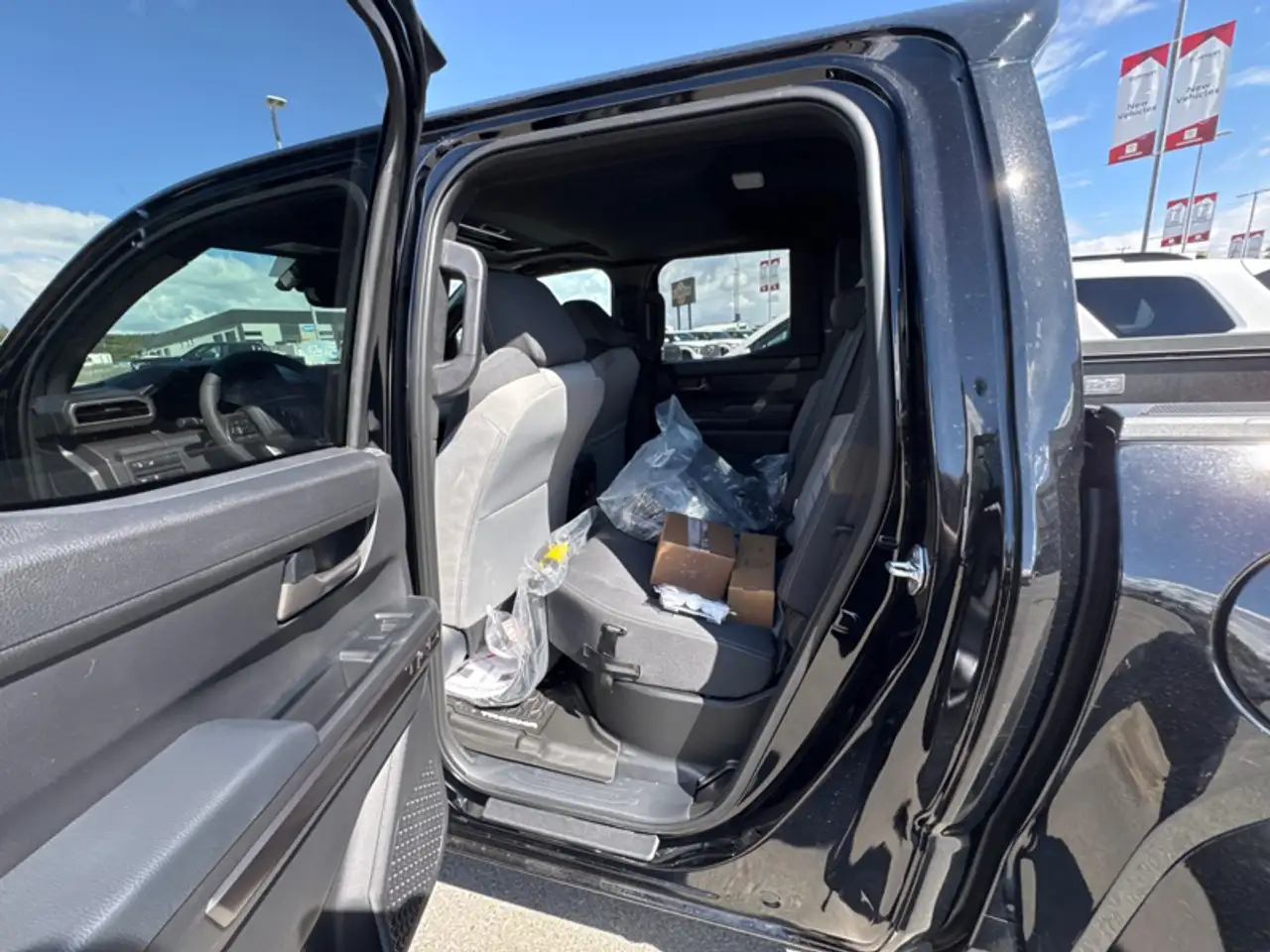 Toyota Tacoma снимка Toyota Tacoma