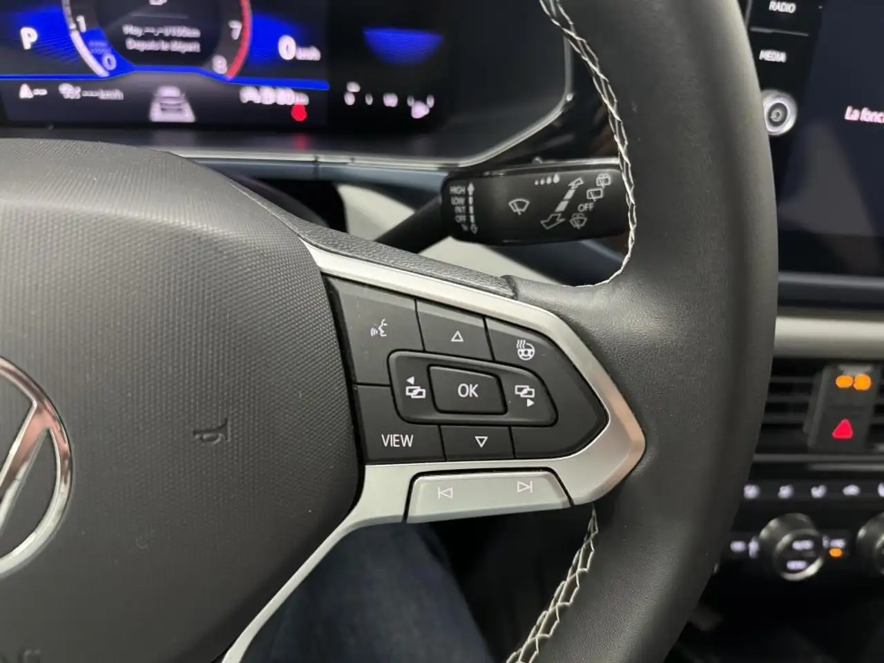 Volkswagen Taos снимка Volkswagen Taos