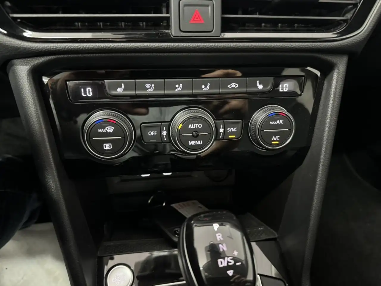 Volkswagen Taos снимка Volkswagen Taos