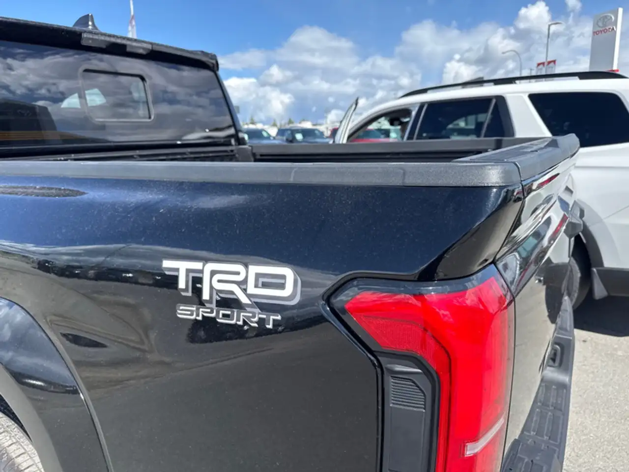 Toyota Tacoma снимка Toyota Tacoma