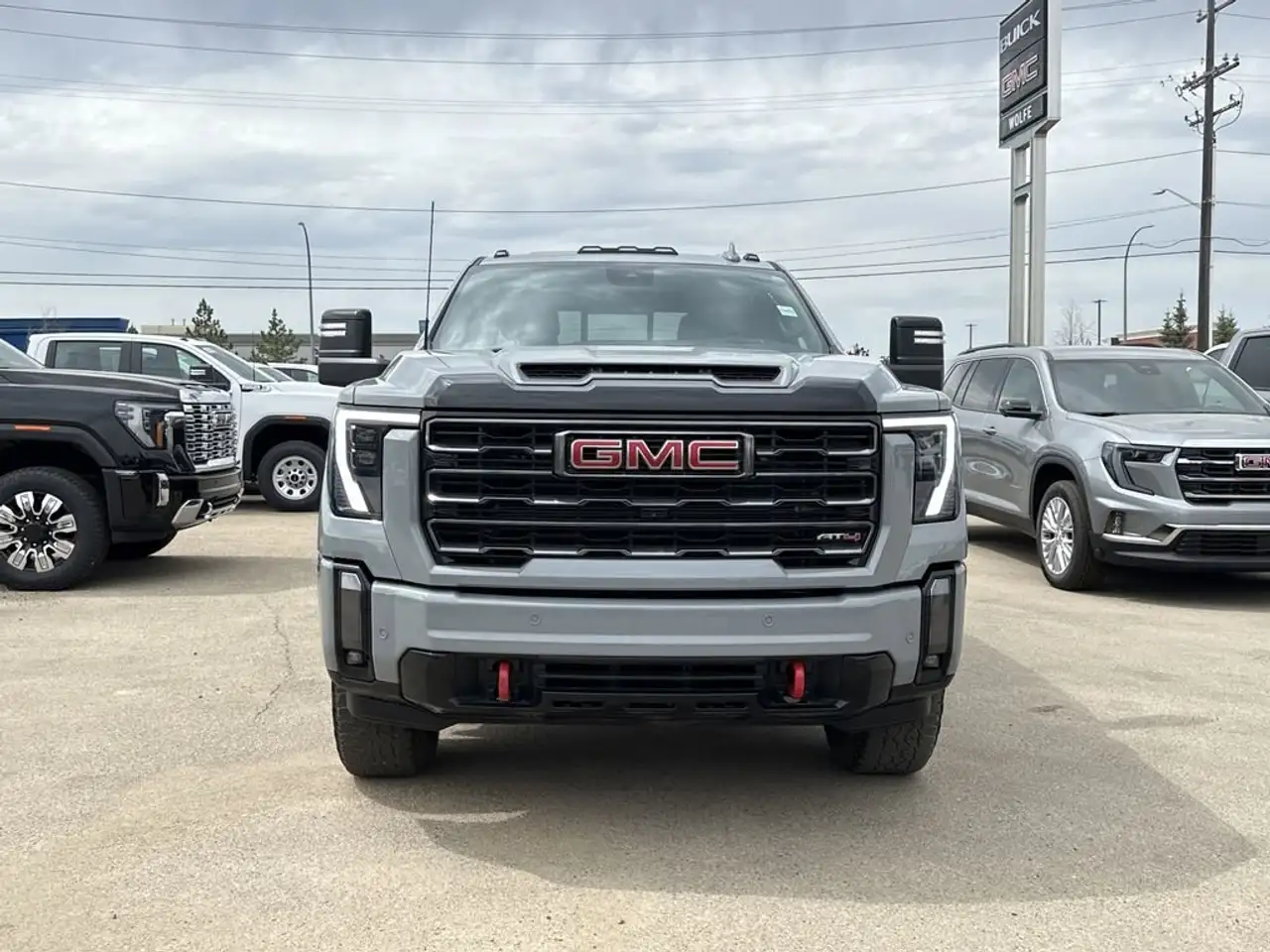 GMC Sierra 2500HD photo GMC Sierra 2500HD