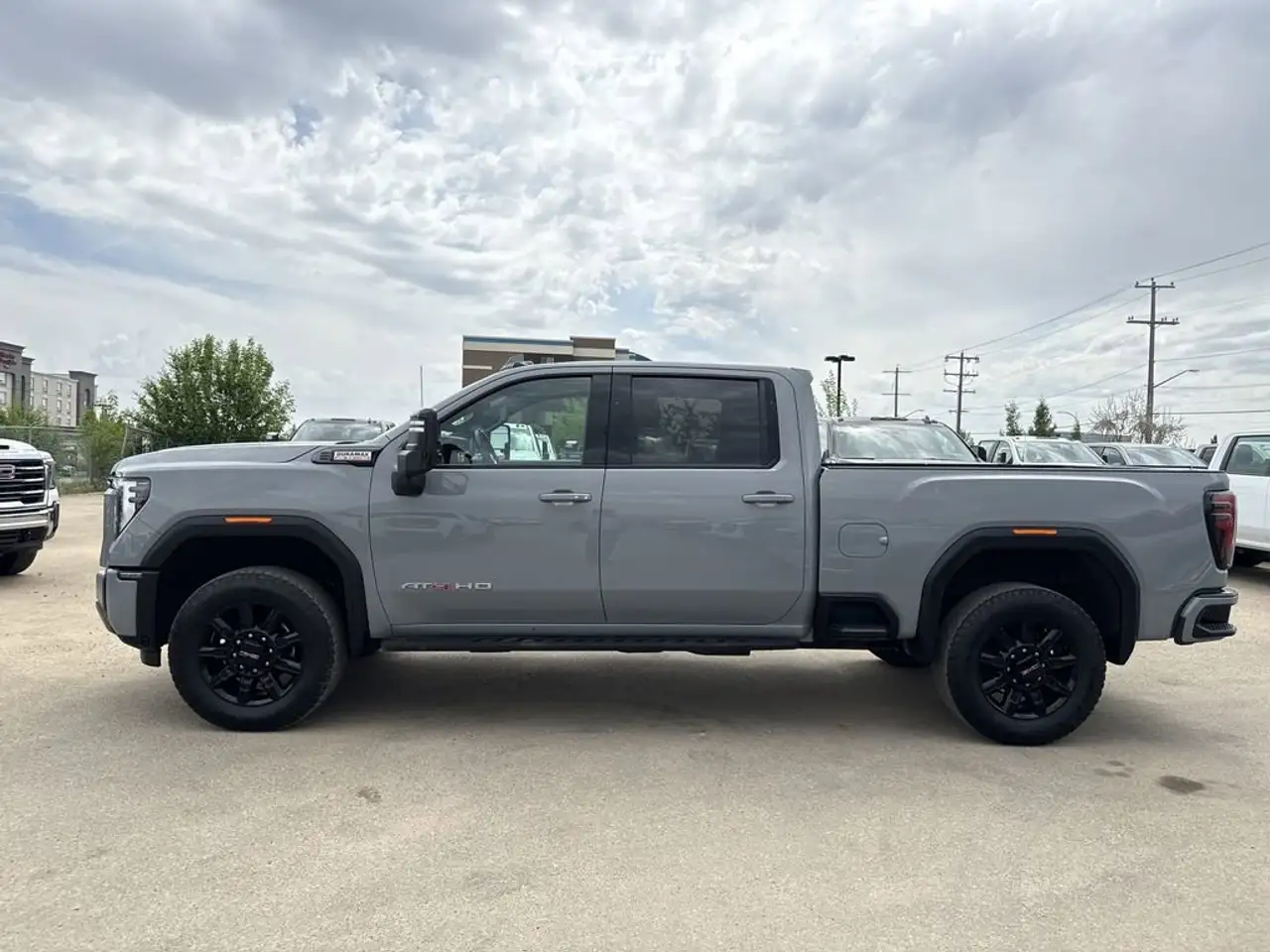 GMC Sierra 2500HD photo GMC Sierra 2500HD