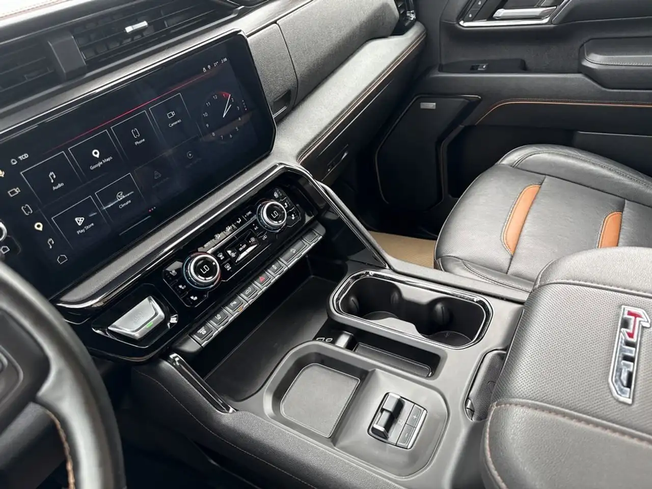 GMC Sierra 2500HD photo GMC Sierra 2500HD