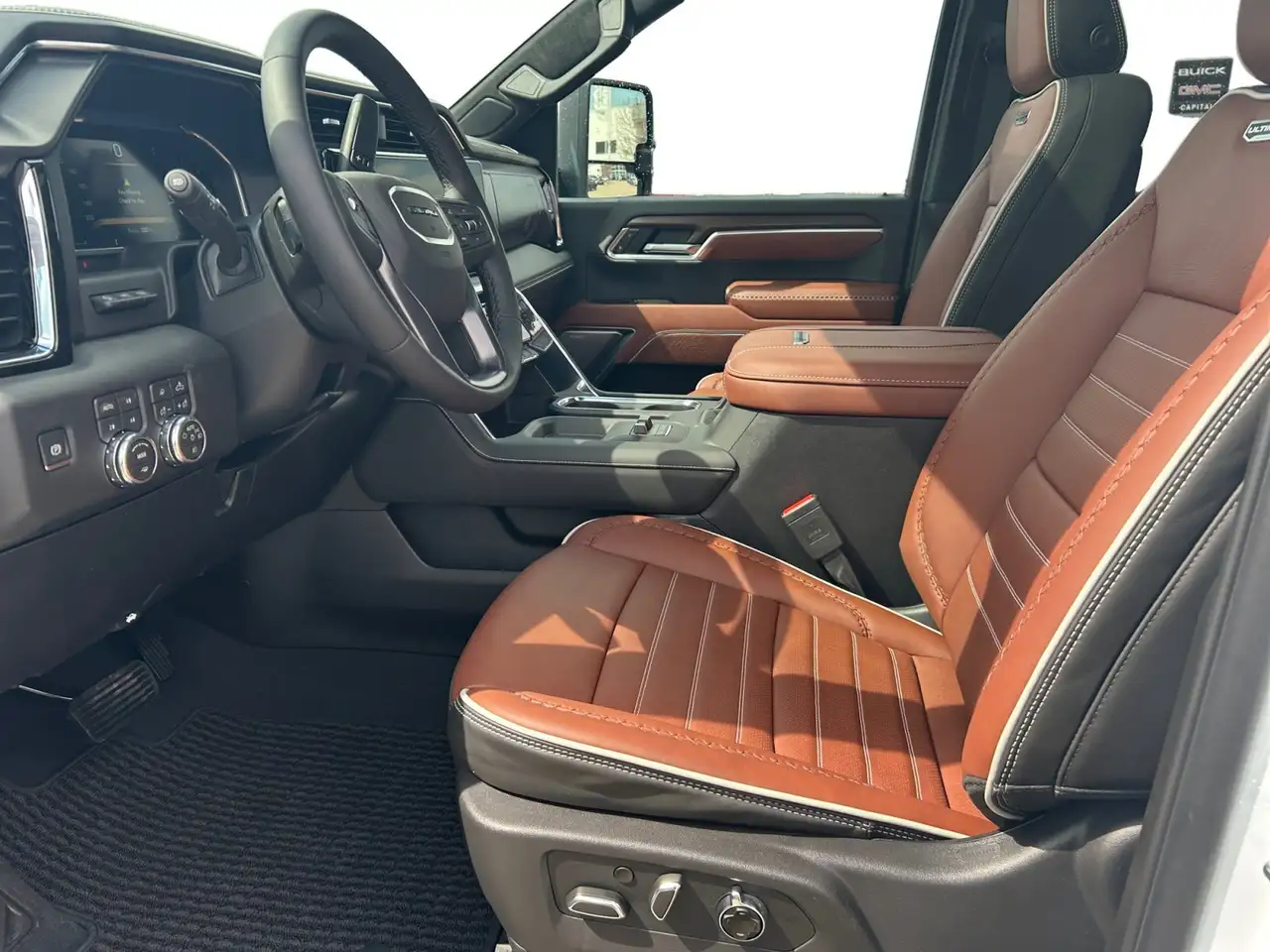 GMC Sierra 2500HD снимка GMC Sierra 2500HD