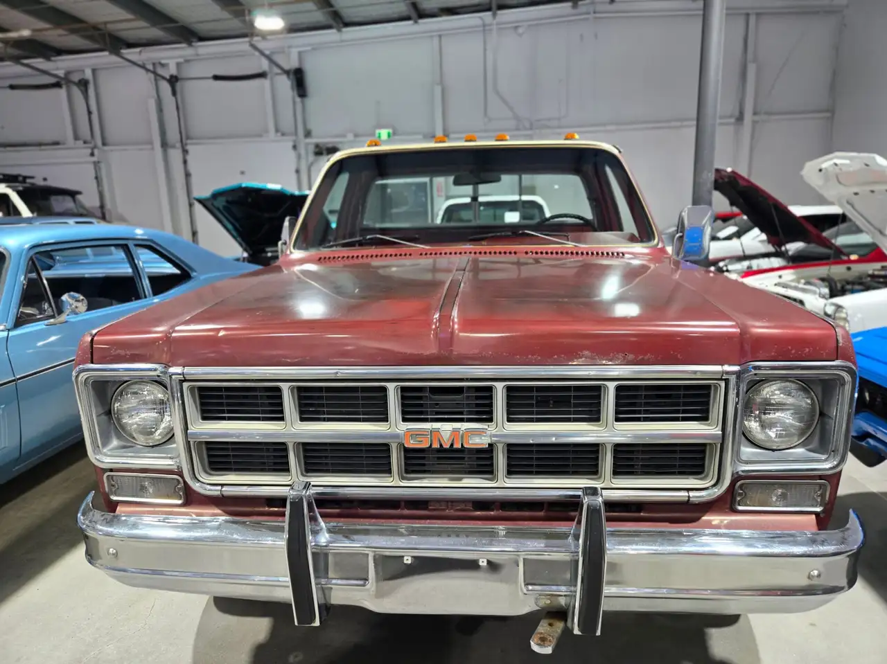 GMC Sierra 2500 снимка GMC Sierra 2500