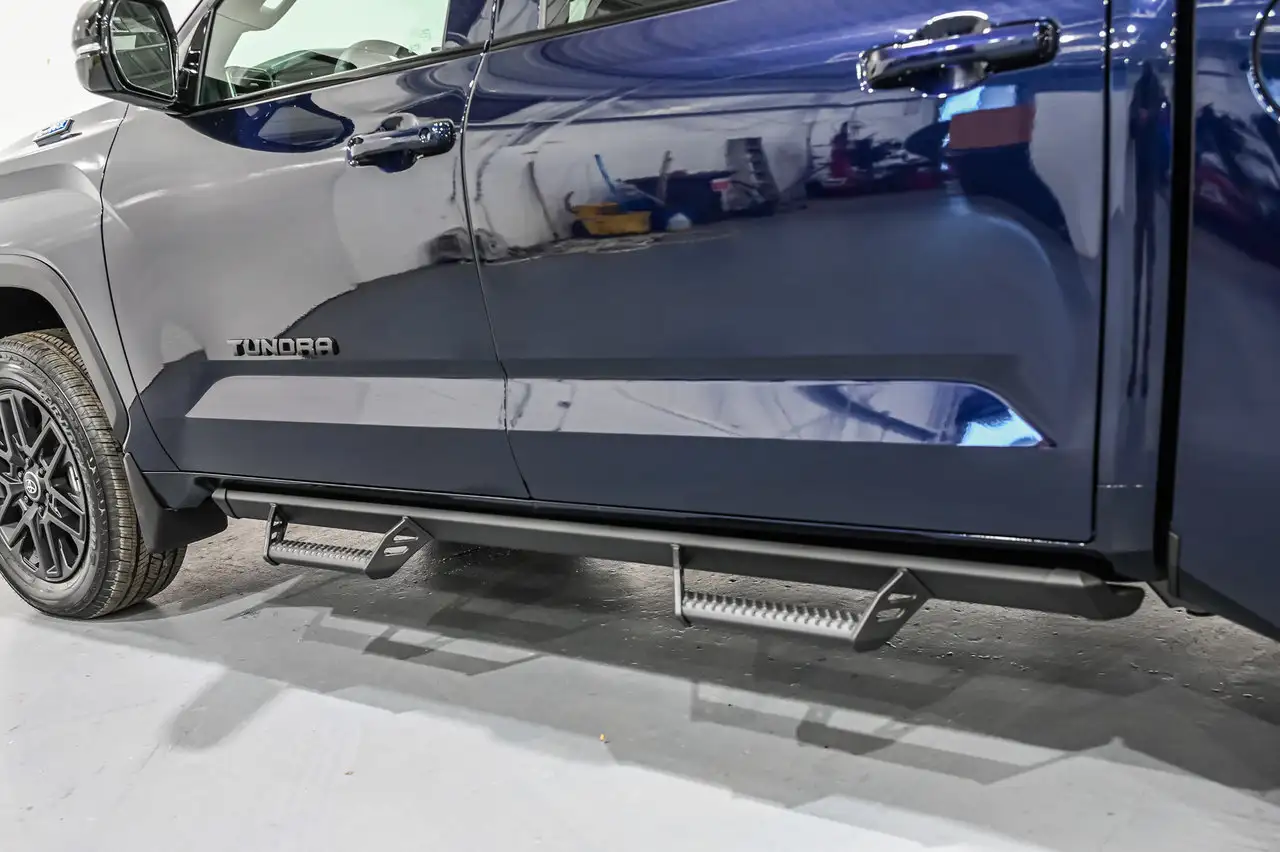 Toyota Tundra снимка Toyota Tundra