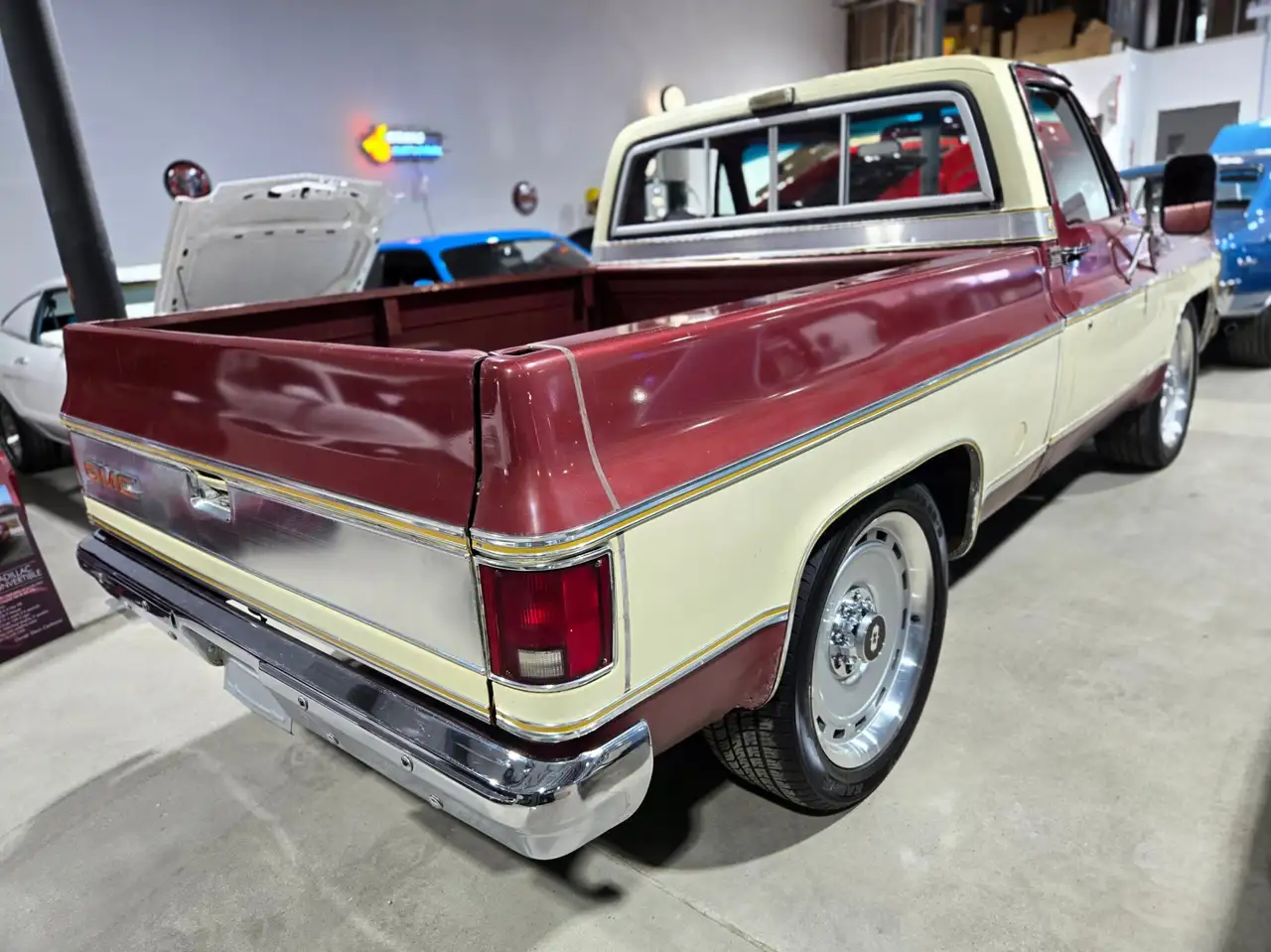 GMC Sierra 2500 снимка GMC Sierra 2500
