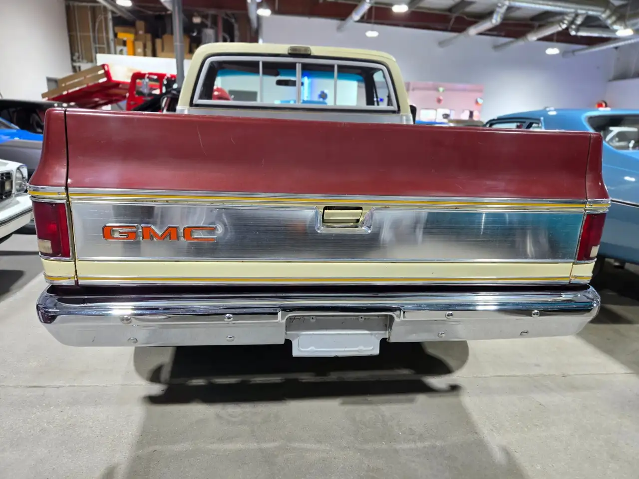GMC Sierra 2500 снимка GMC Sierra 2500