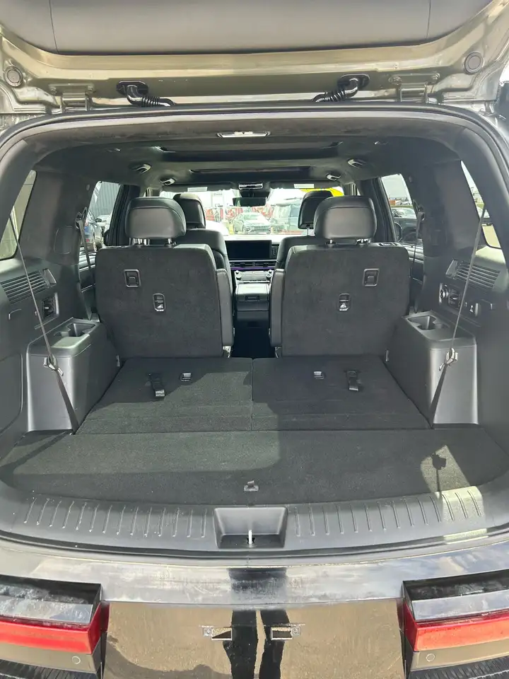 Hyundai SANTA FE снимка Hyundai SANTA FE