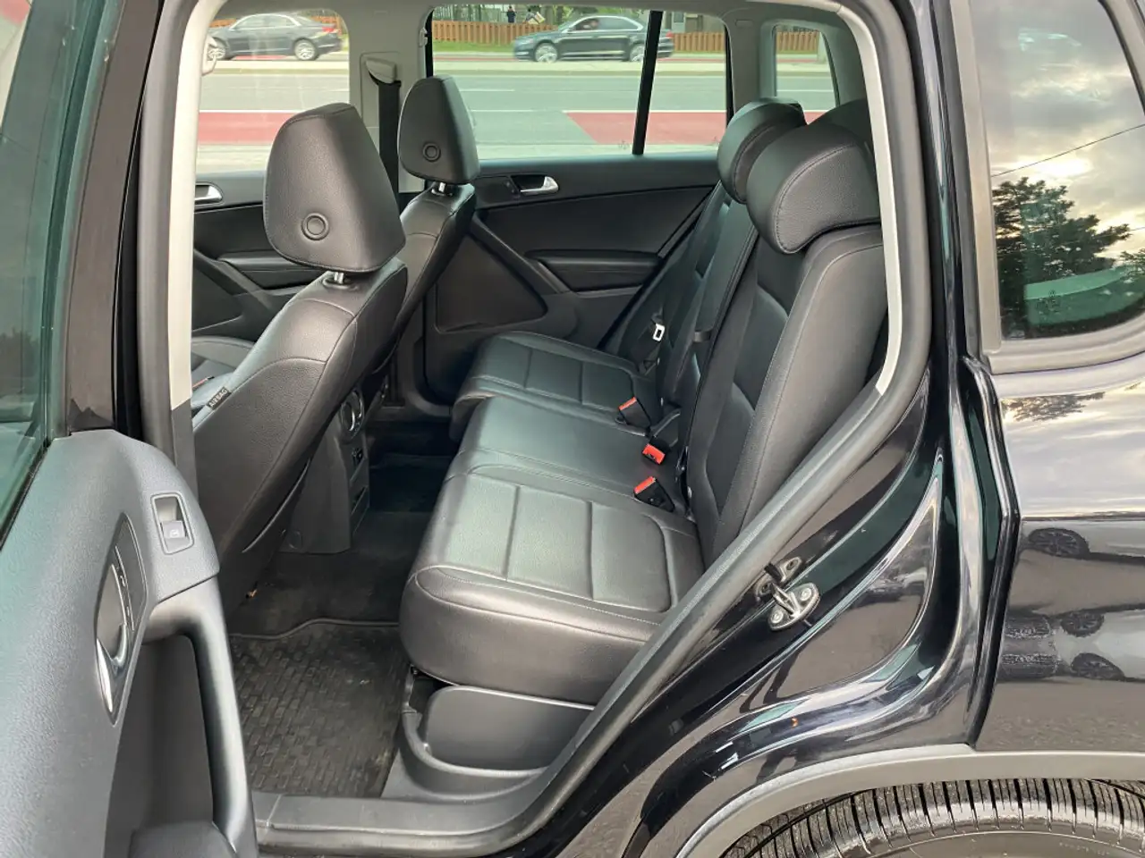 Volkswagen Tiguan снимка Volkswagen Tiguan