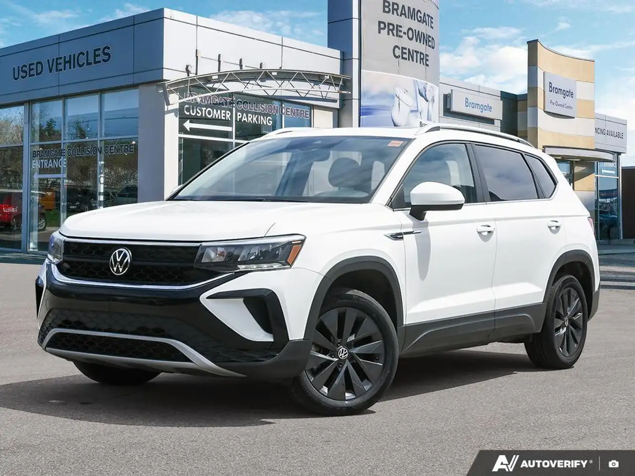 Volkswagen Taos снимка Volkswagen Taos