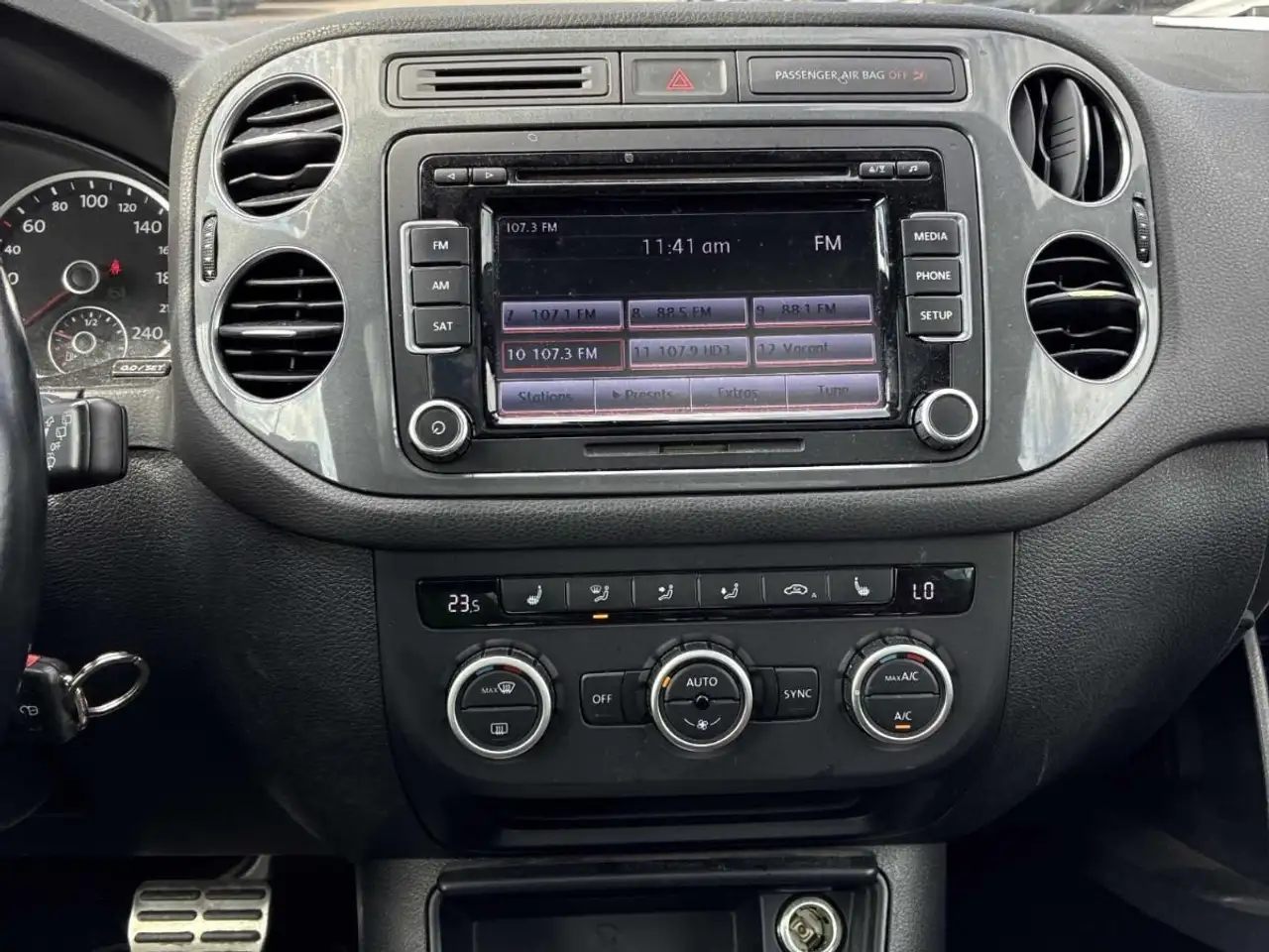Volkswagen Tiguan снимка Volkswagen Tiguan