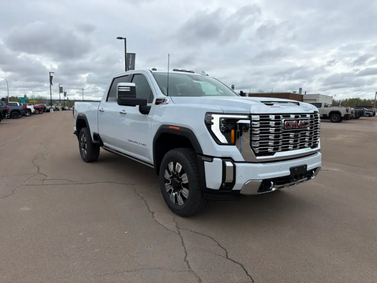 GMC Sierra 2500HD снимка GMC Sierra 2500HD