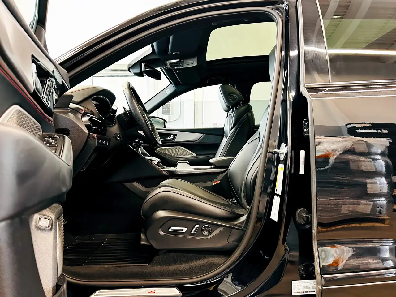 Acura MDX снимка Acura MDX